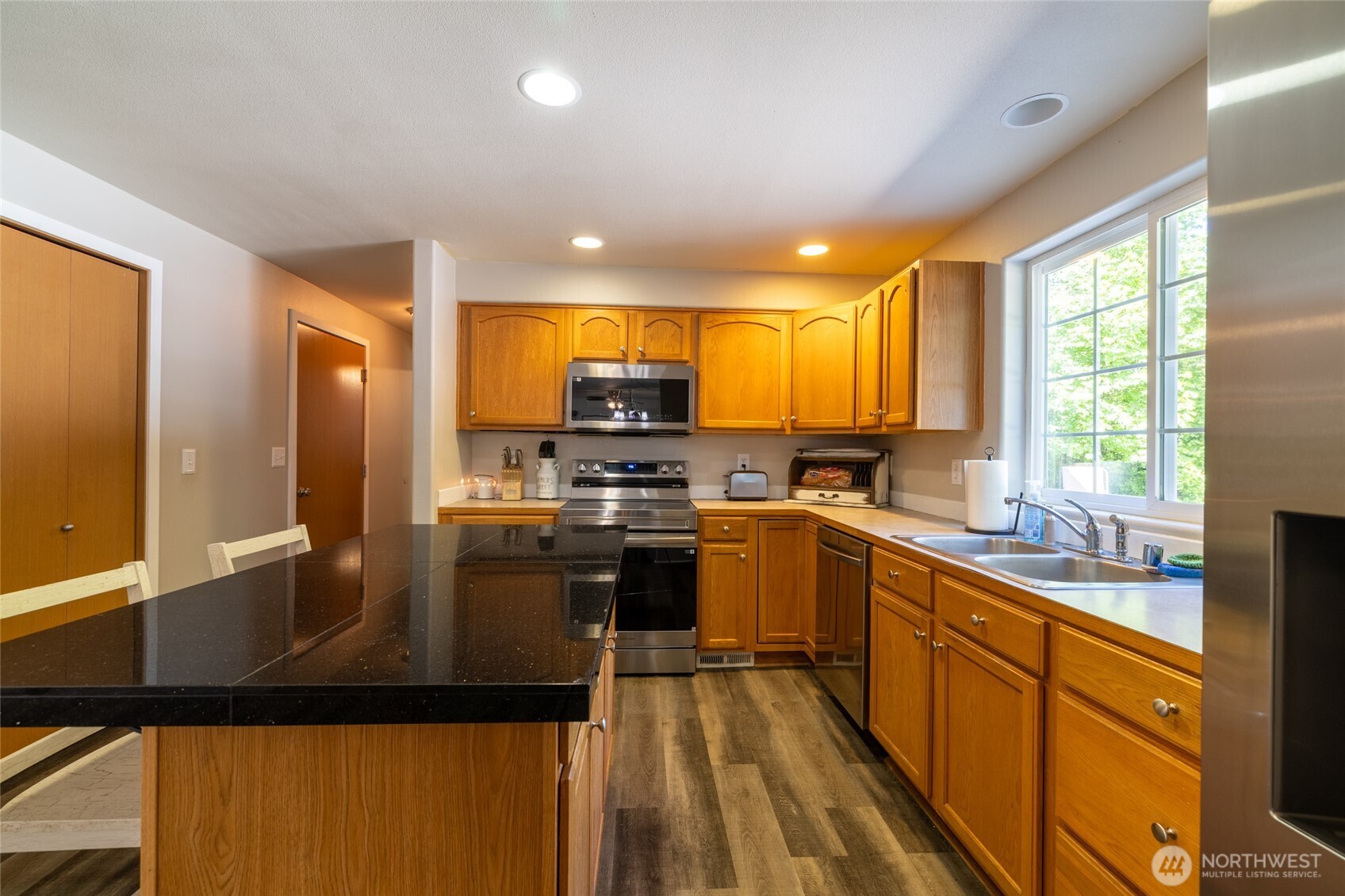 465 33 Sargent Road Property Photo 15