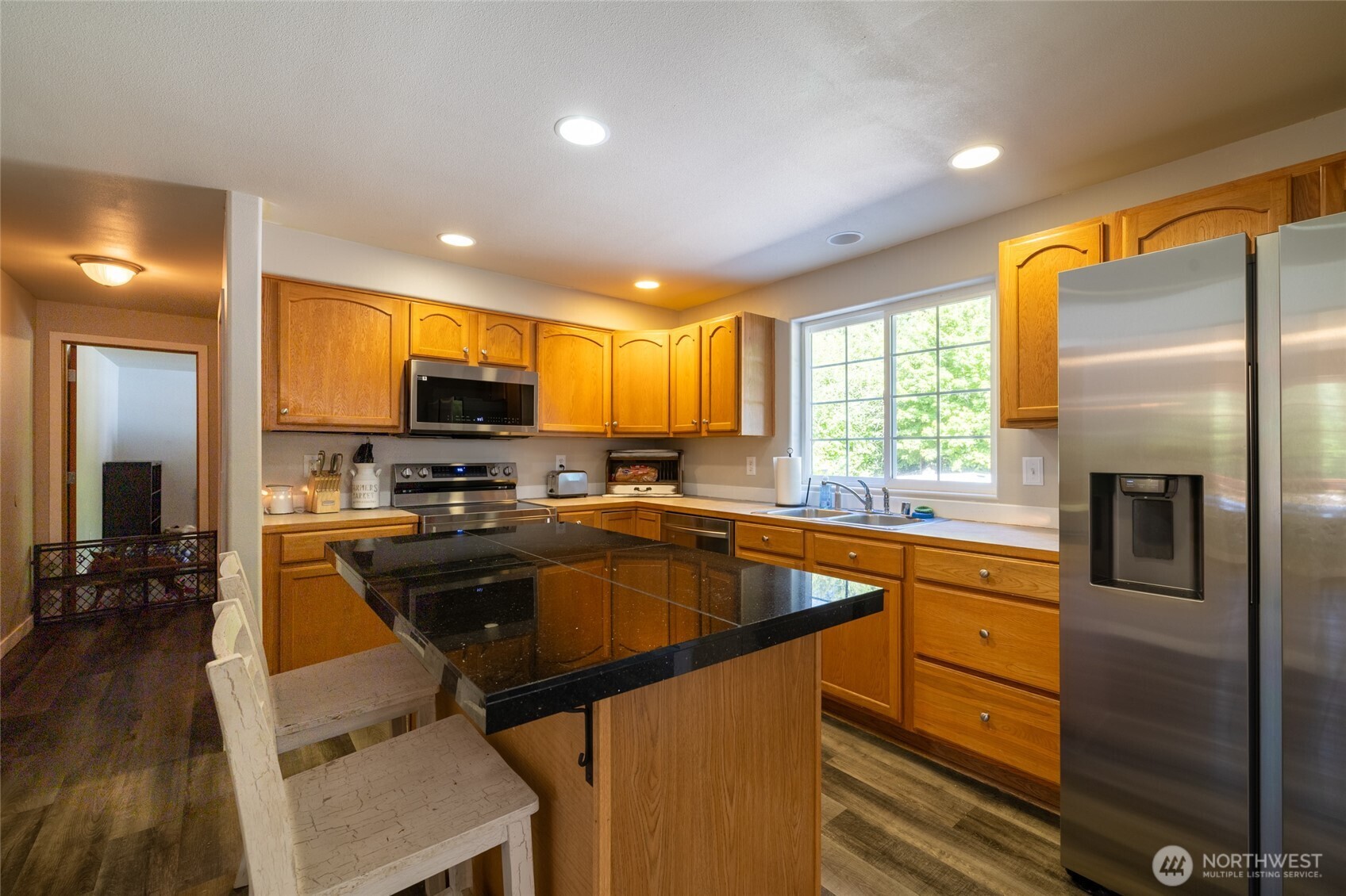 465 33 Sargent Road Property Photo 16