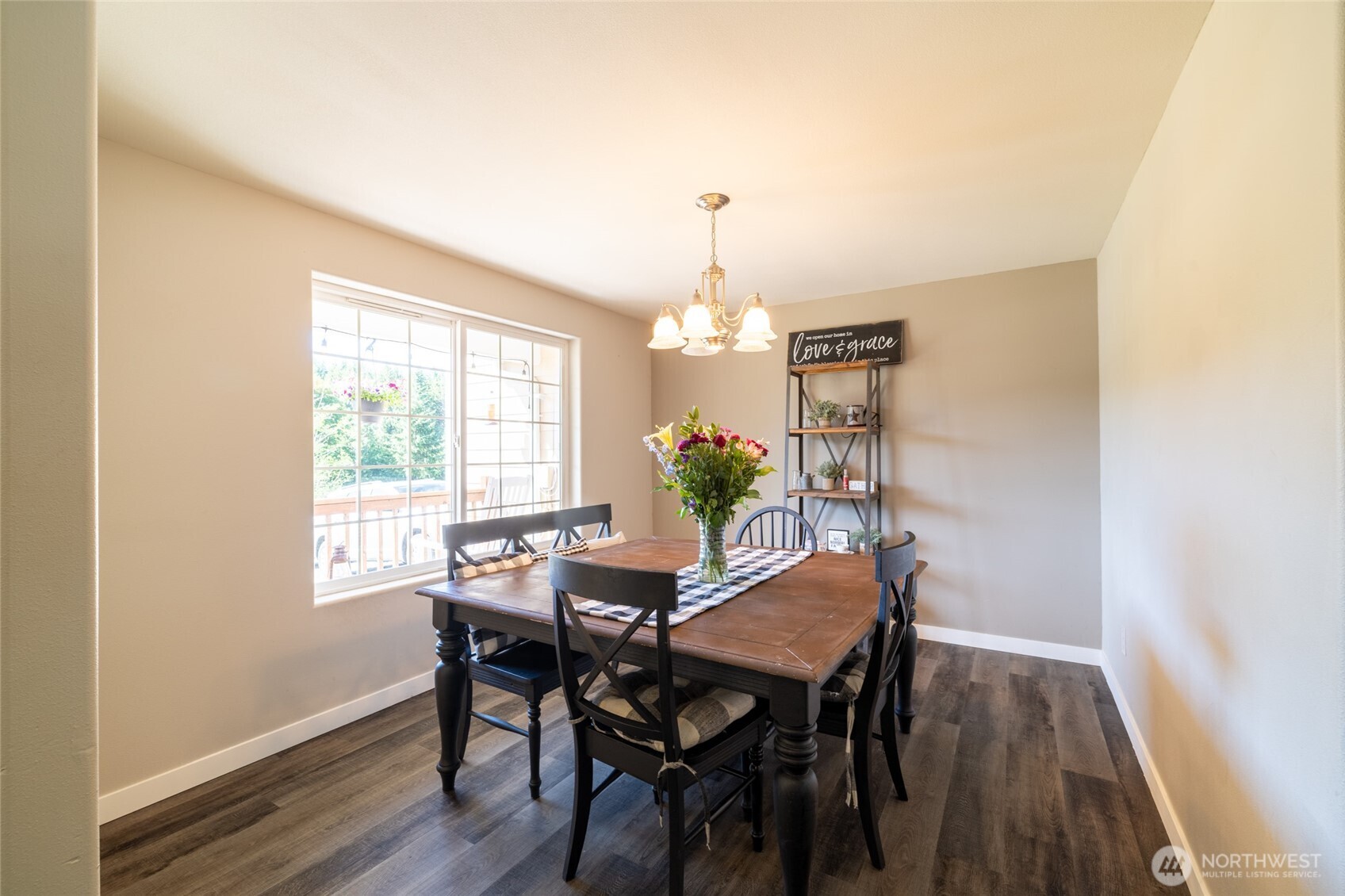 465 33 Sargent Road Property Photo 17