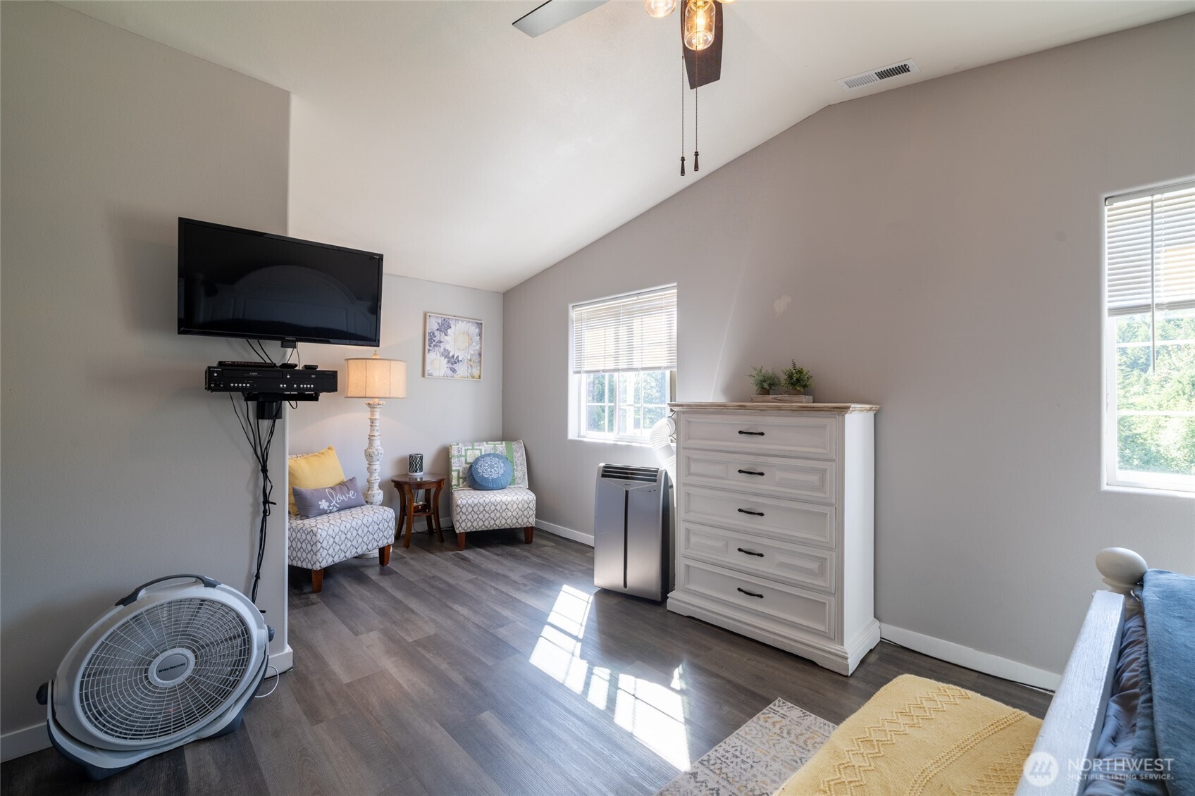465 33 Sargent Road Property Photo 26