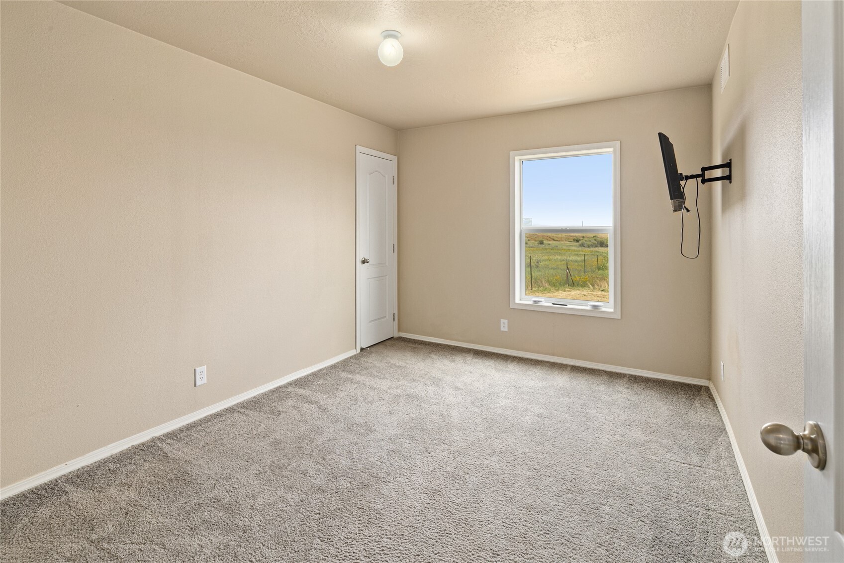 261 Flying Rock Road Property Photo 18