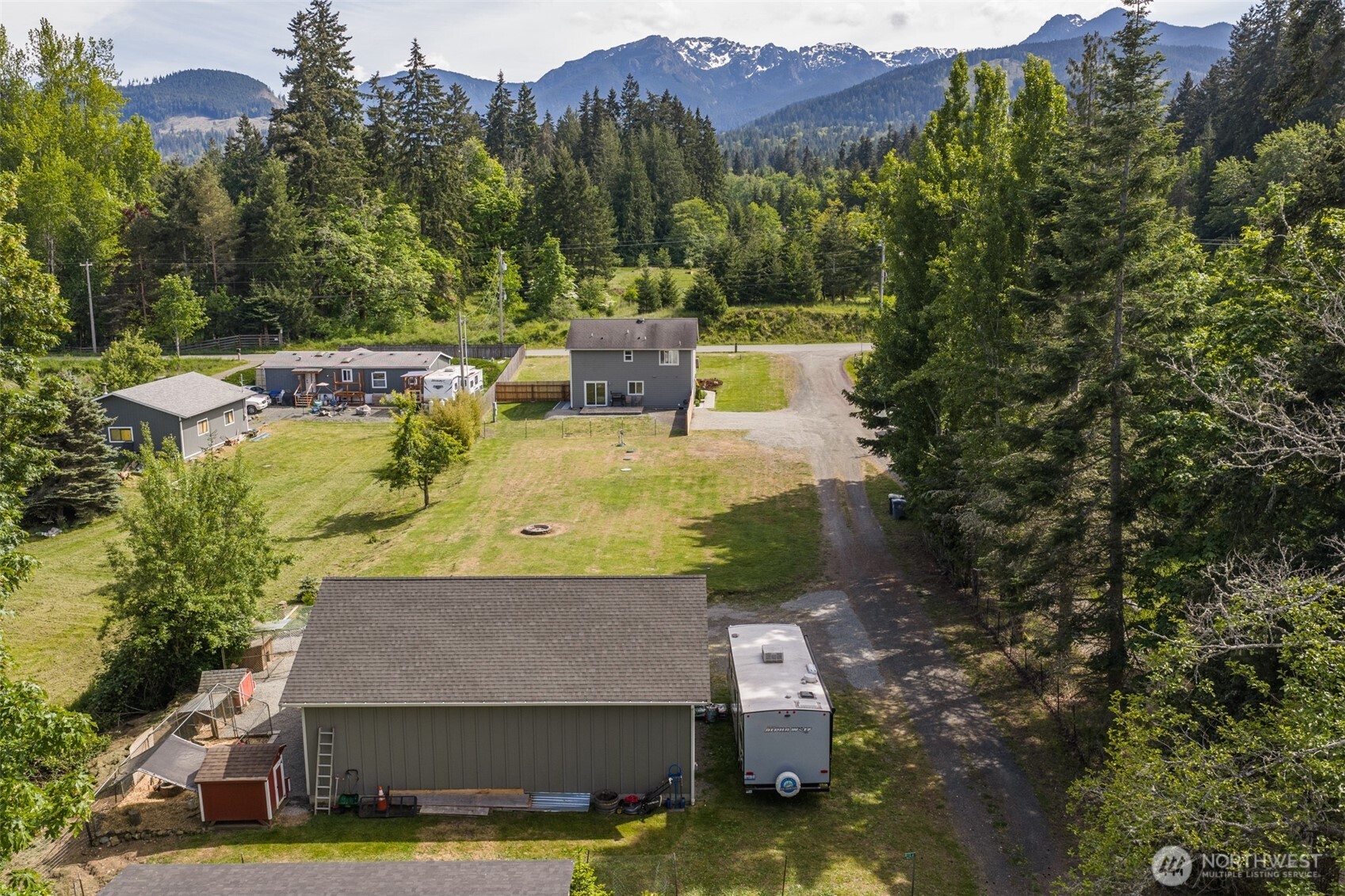 4219 S Cedar Mill Road Property Photo 2