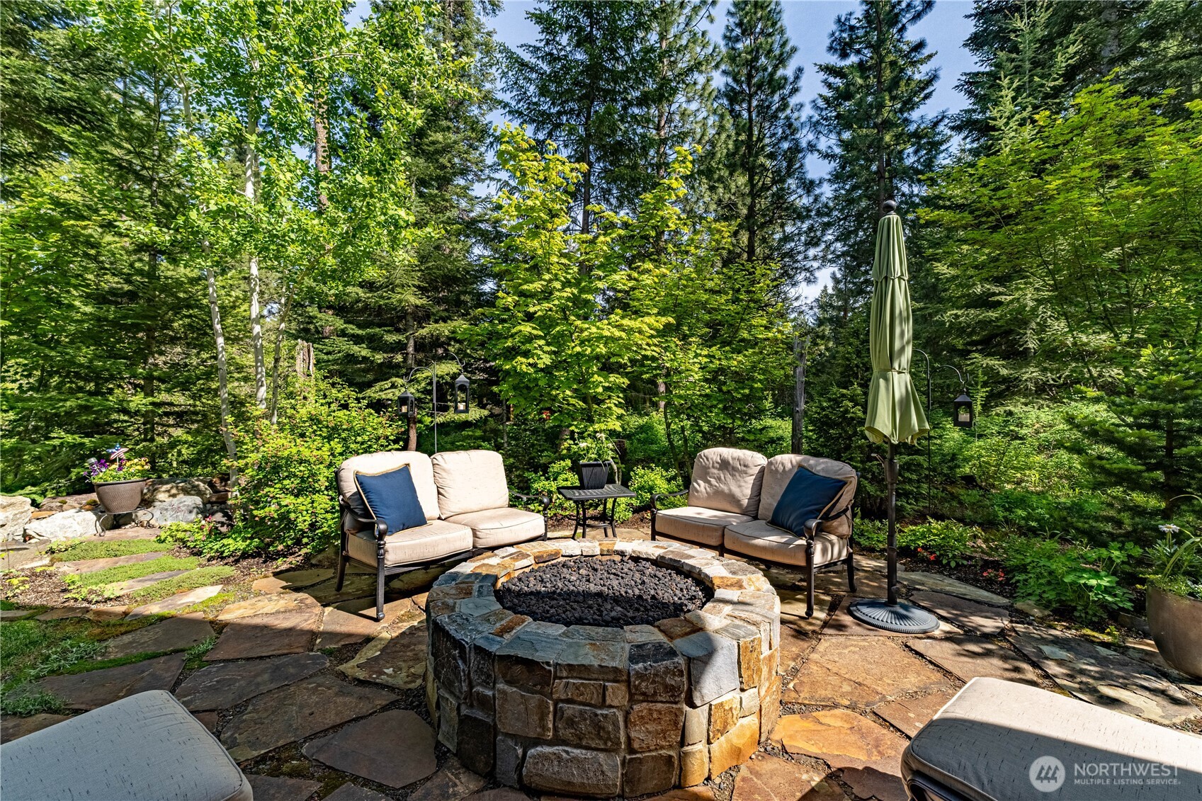 801 Snowberry Loop Property Photo 10