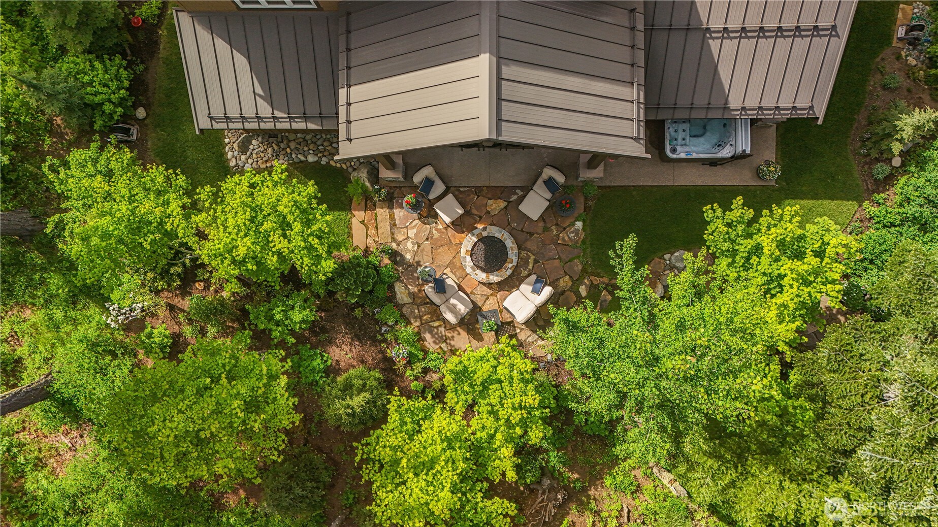 801 Snowberry Loop Property Photo 15