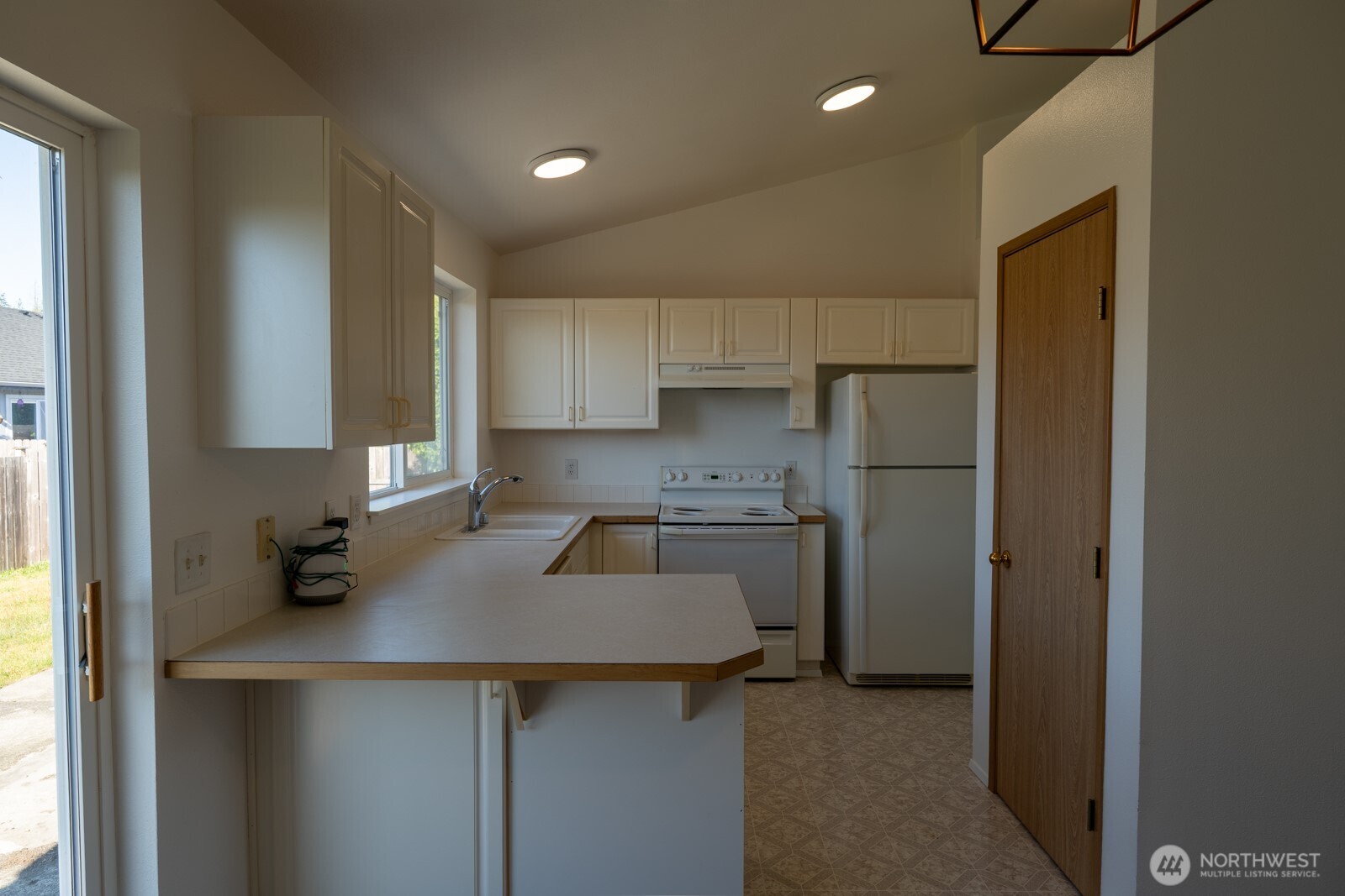 121 Patriot Way Property Photo 15