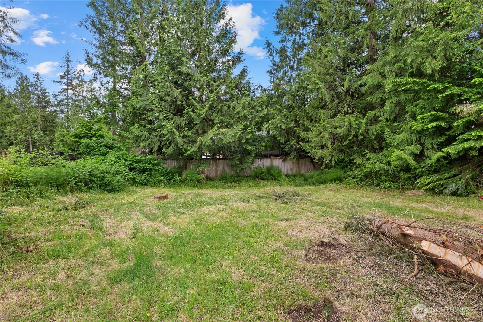 10014 228th Pl Se Property Photo 2