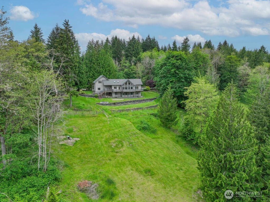 22109 161st Avenue Property Photo 6