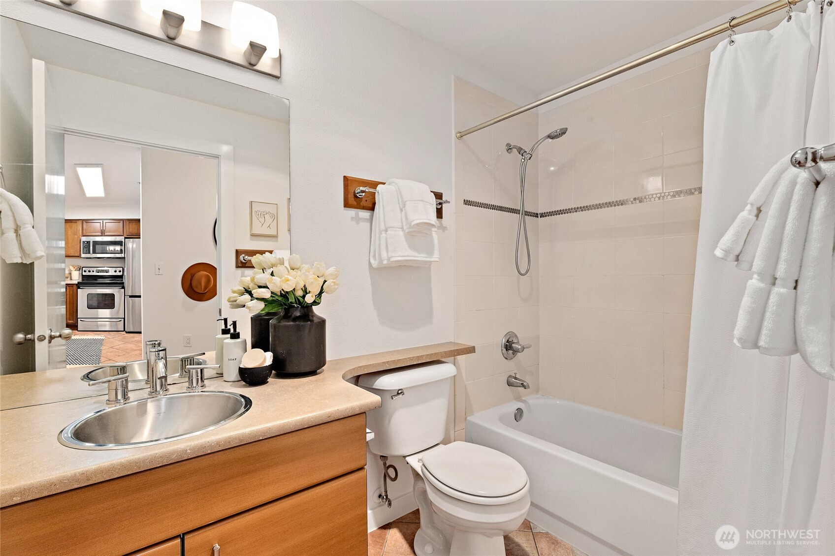 700 E Denny Way 206 Property Photo 13