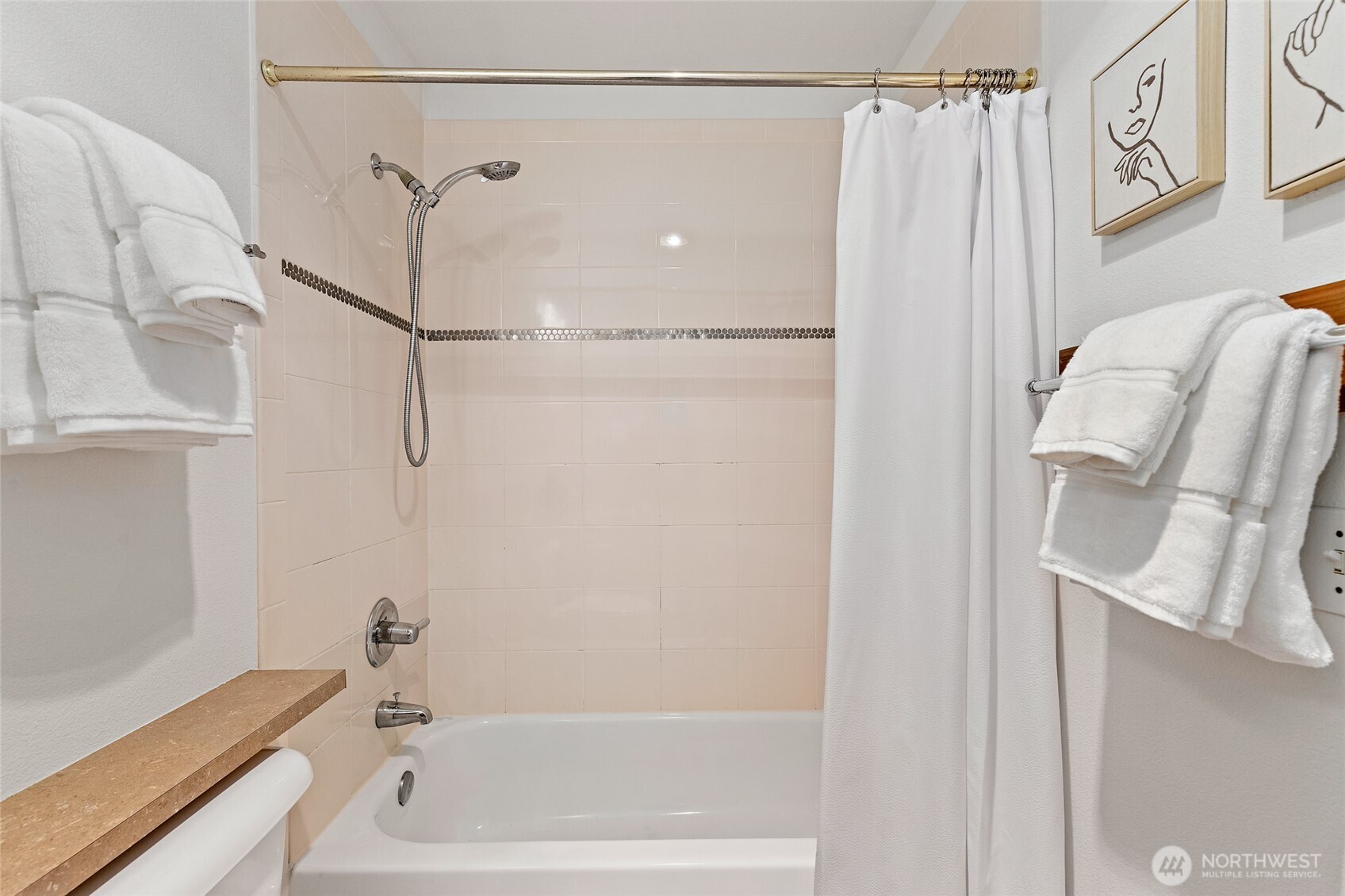 700 E Denny Way 206 Property Photo 14