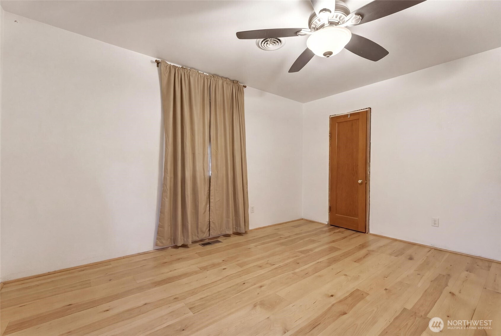 120 Se 11th Avenue Property Photo 23