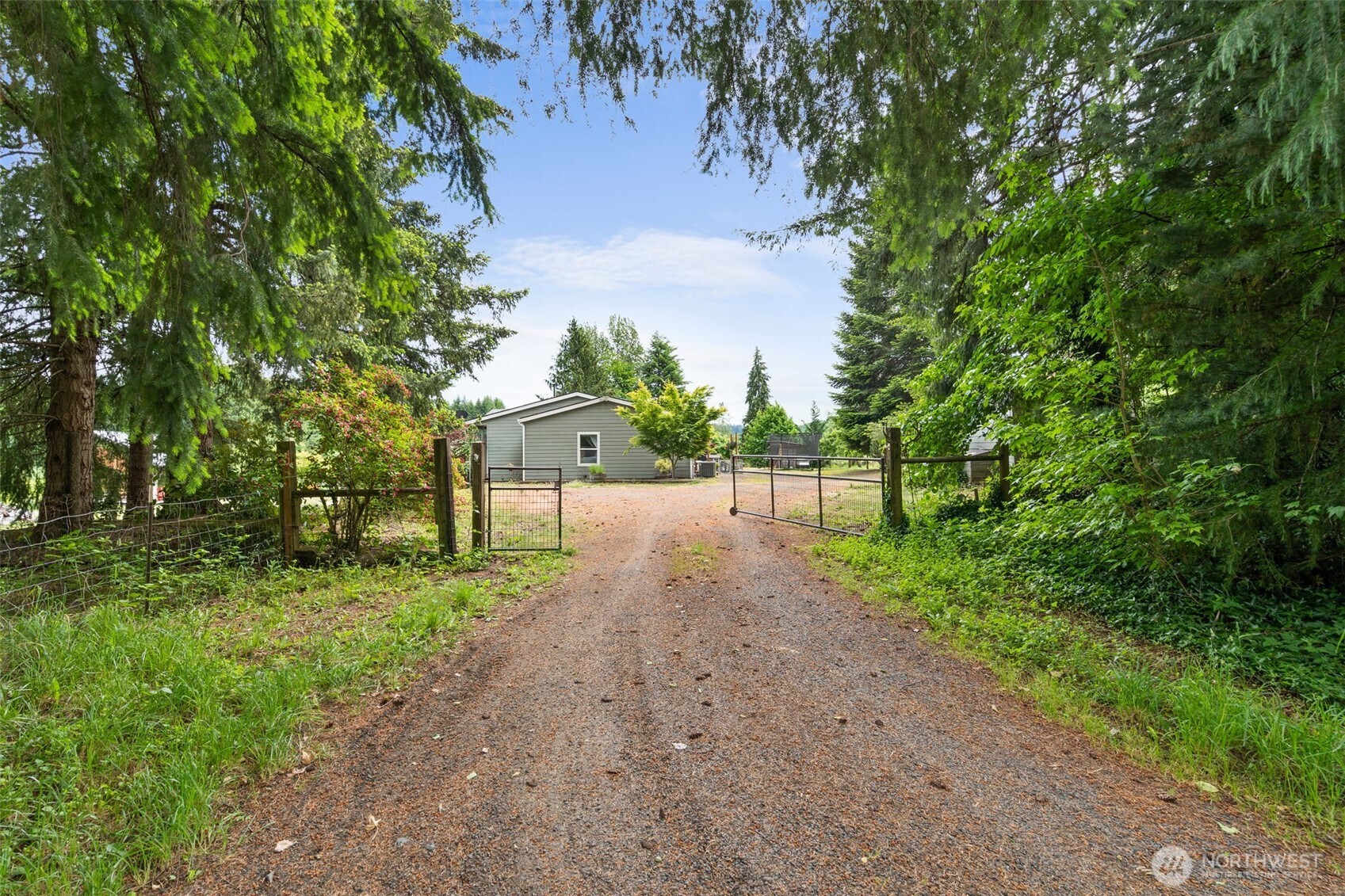 1583 State Route 122 Property Photo 2