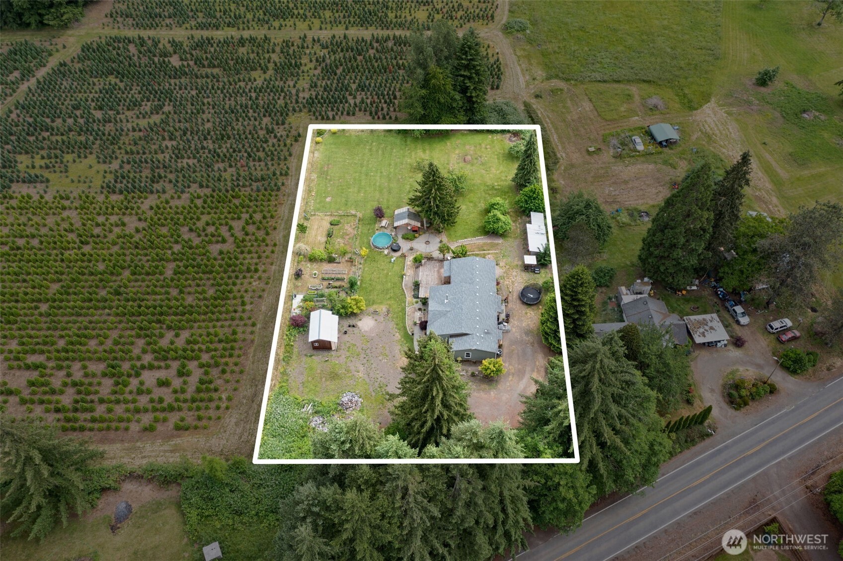 1583 State Route 122 Property Photo 3