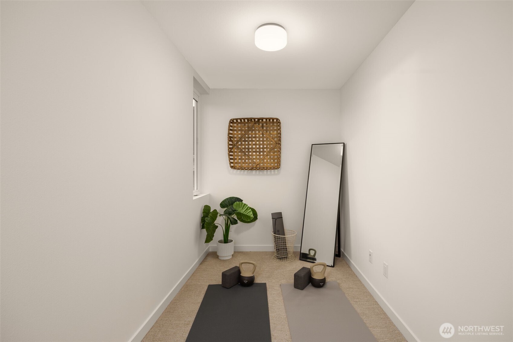 823 B 17th Avenue Property Photo 14