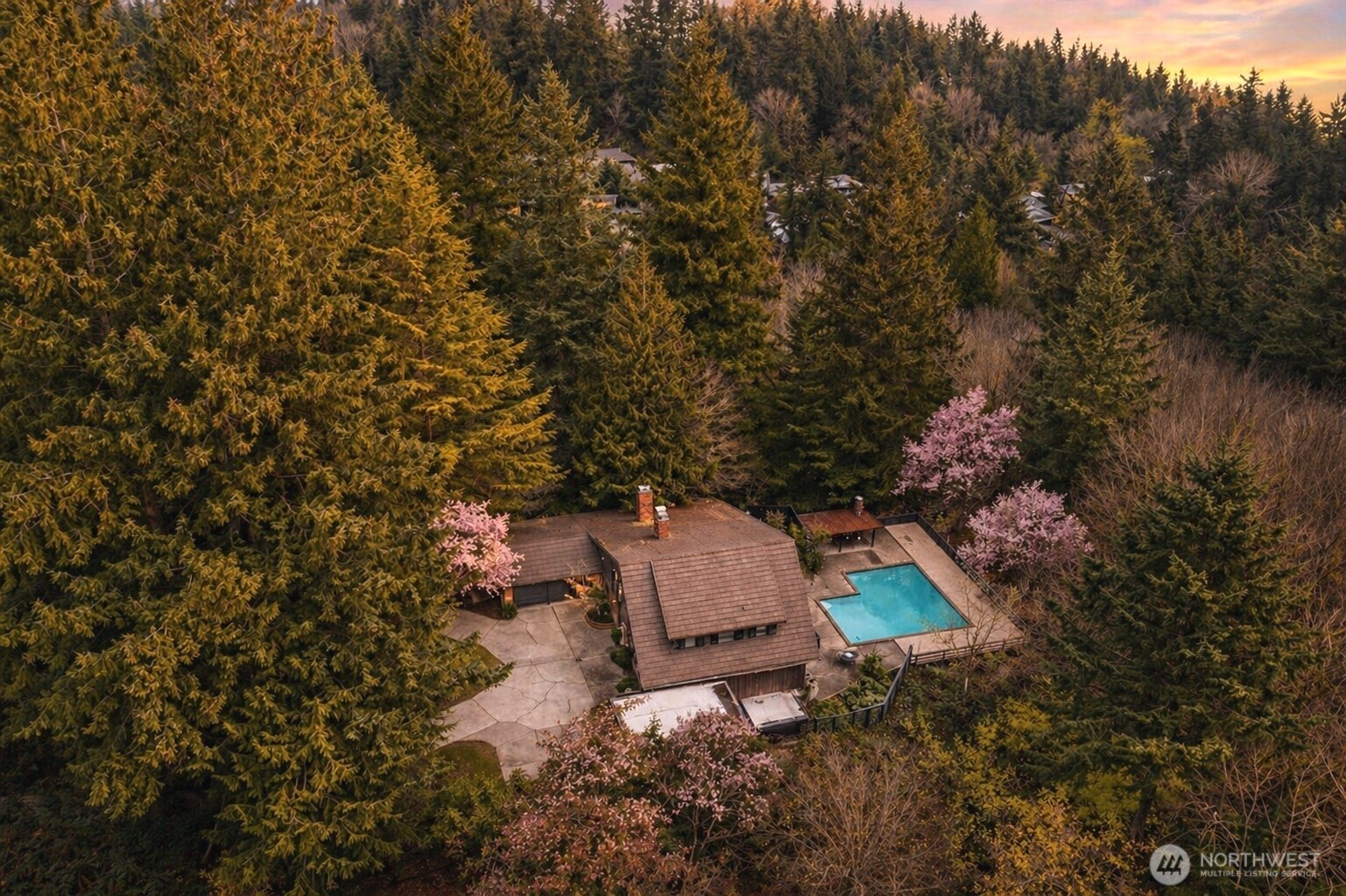 16521 Ne 1st Place Property Photo 1