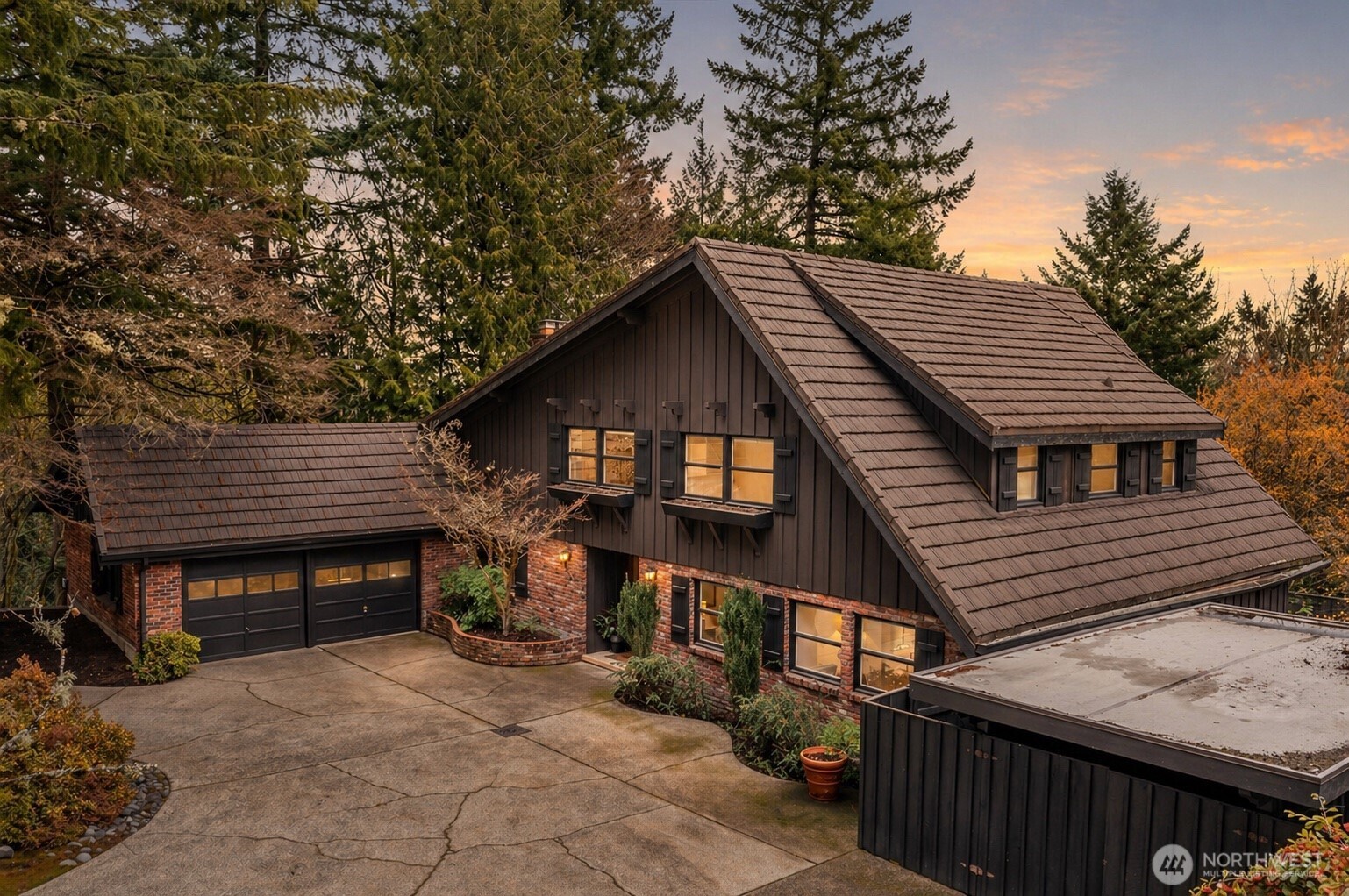 16521 Ne 1st Place Property Photo 2