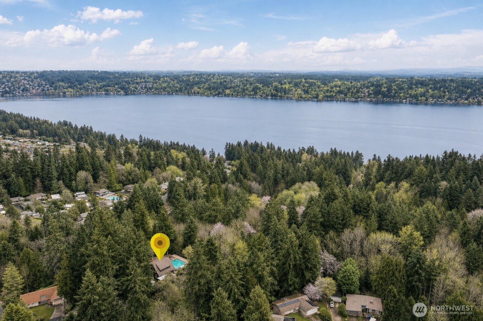 16521 Ne 1st Place Property Photo 4