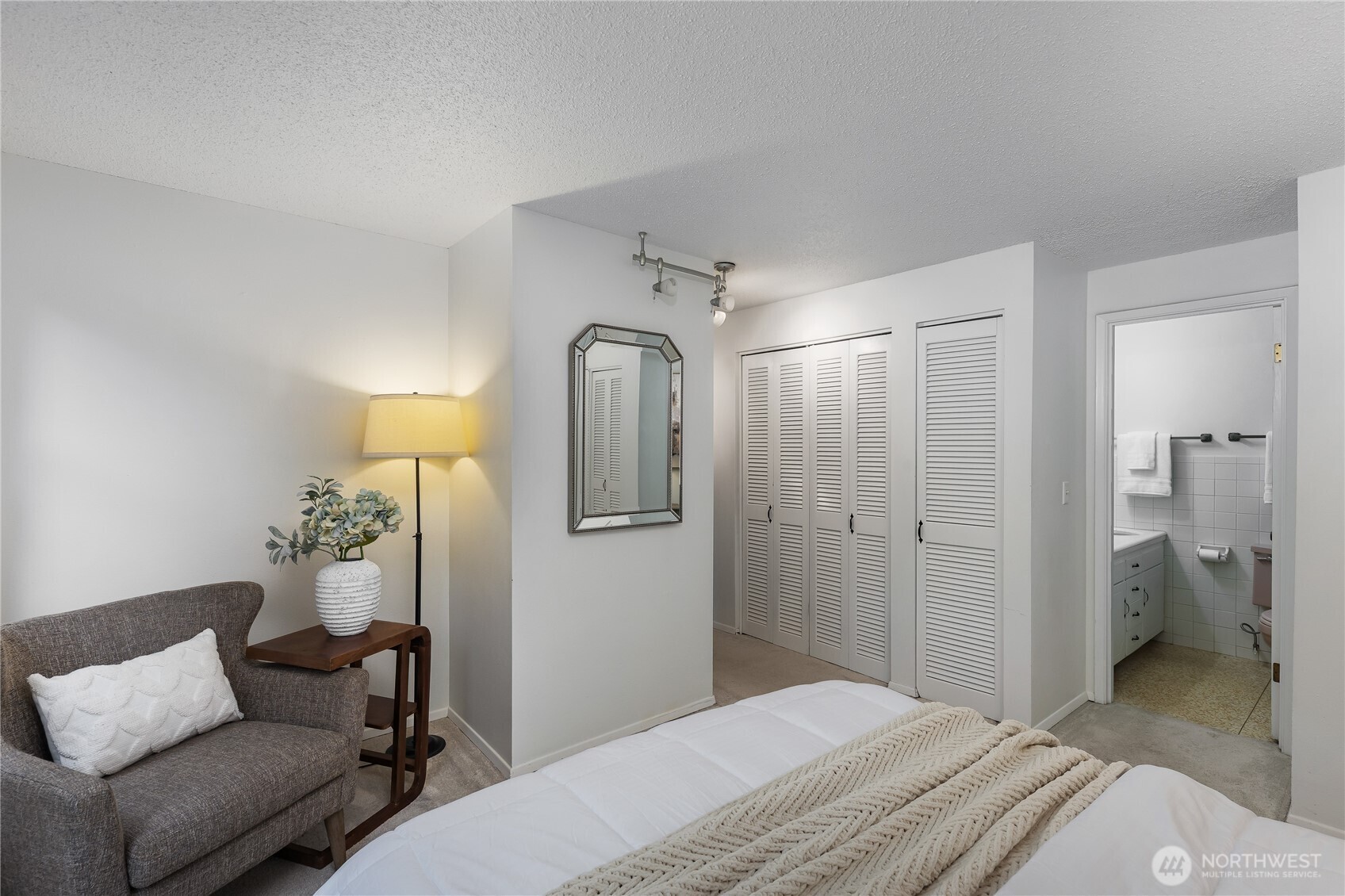 16521 Ne 1st Place Property Photo 24