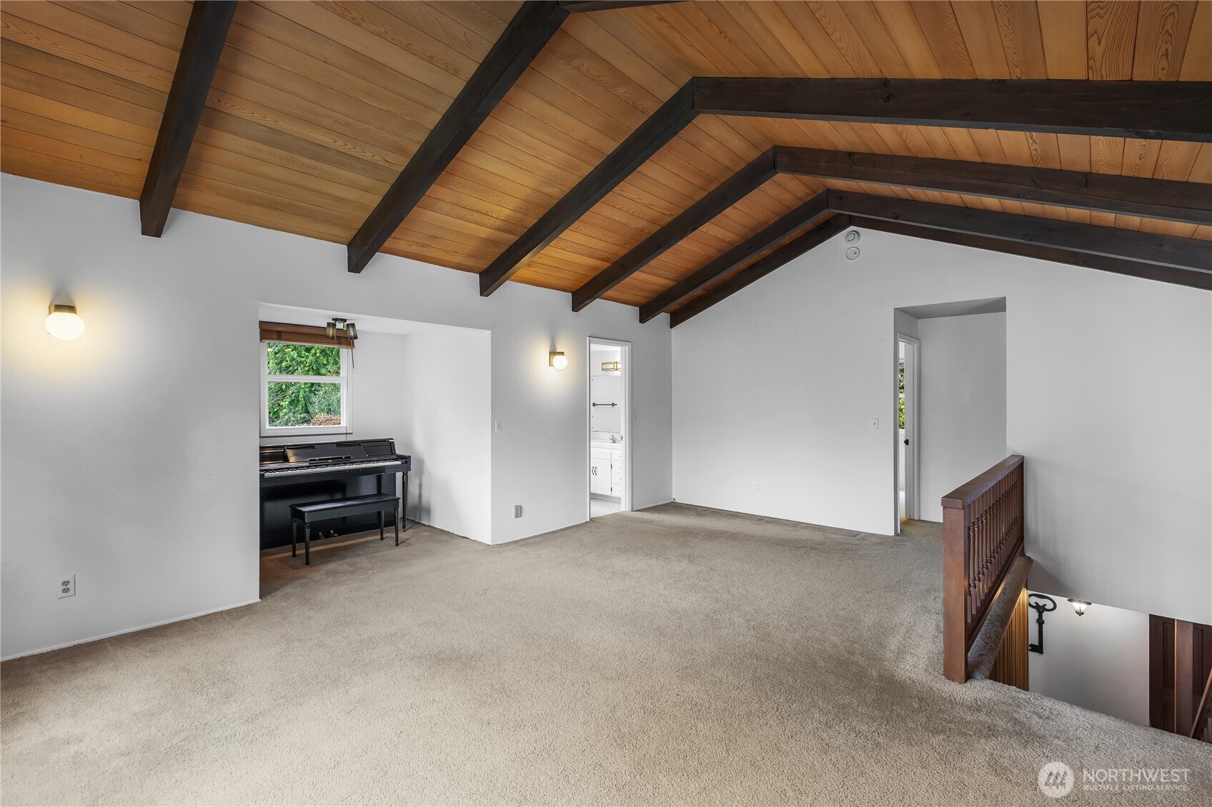 16521 Ne 1st Place Property Photo 28
