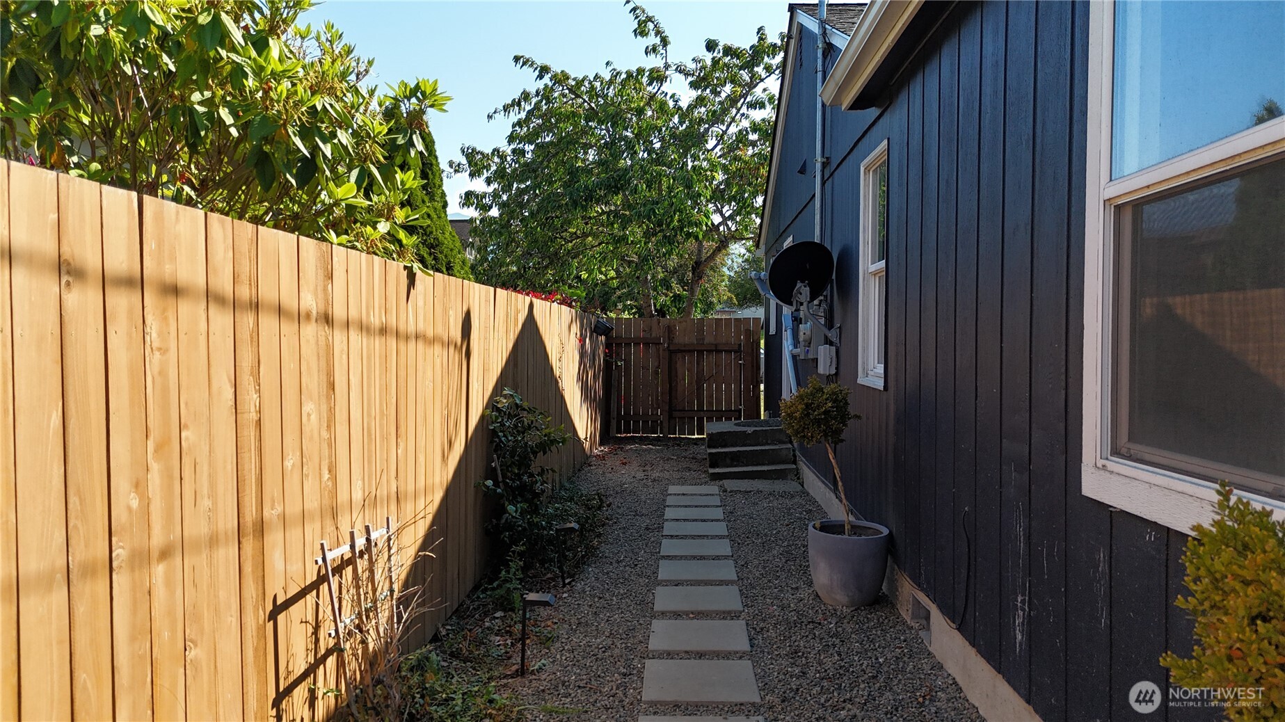807 Georgiana St Property Photo 11