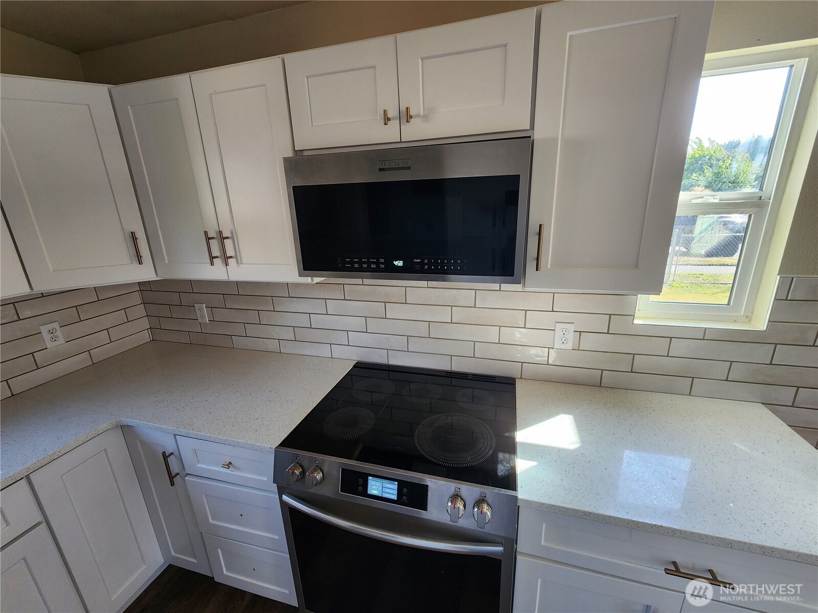 807 Georgiana St Property Photo 21
