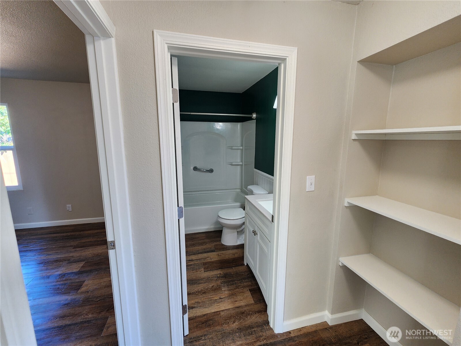 807 Georgiana St Property Photo 32