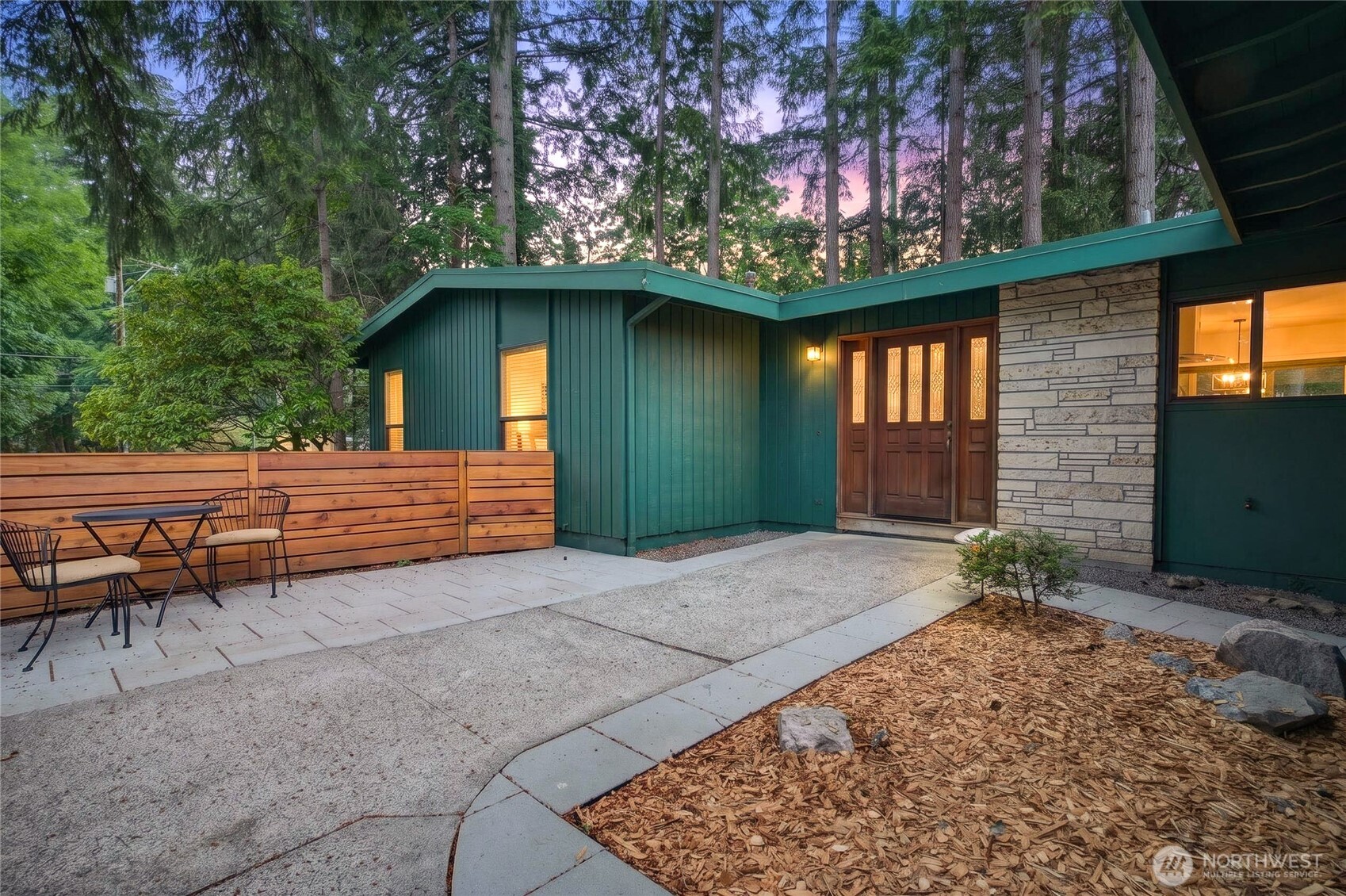 1521 150th Avenue Property Photo 3