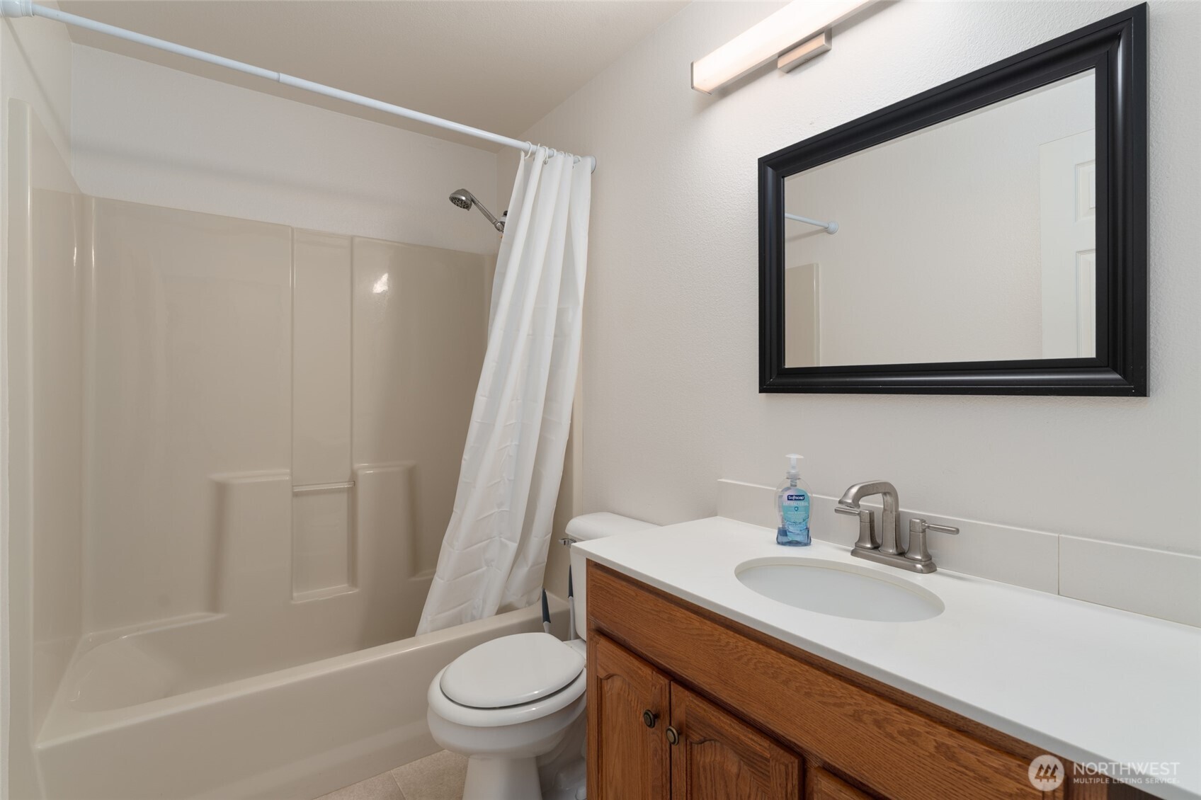 519 N Clark Road Property Photo 13