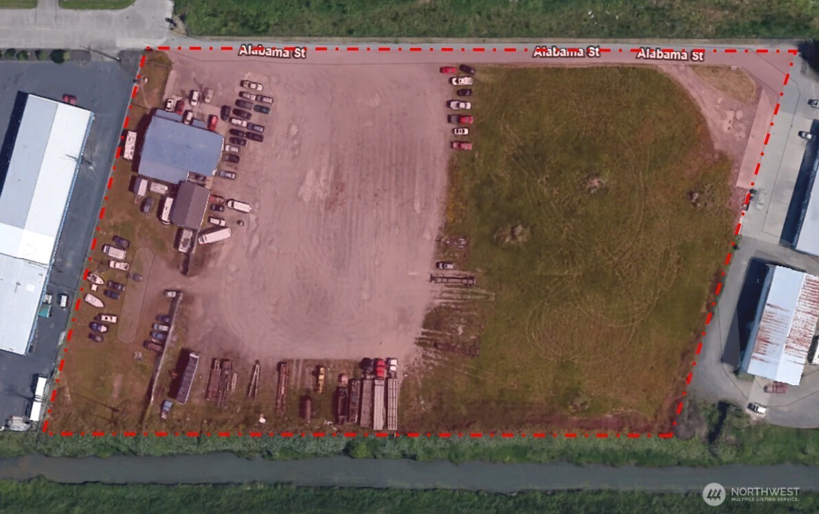 1351 Alabama Street Property Photo 2
