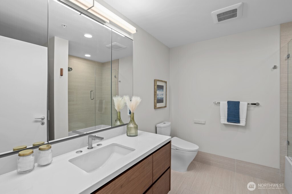 121 Stewart Street 2202 Property Photo 11