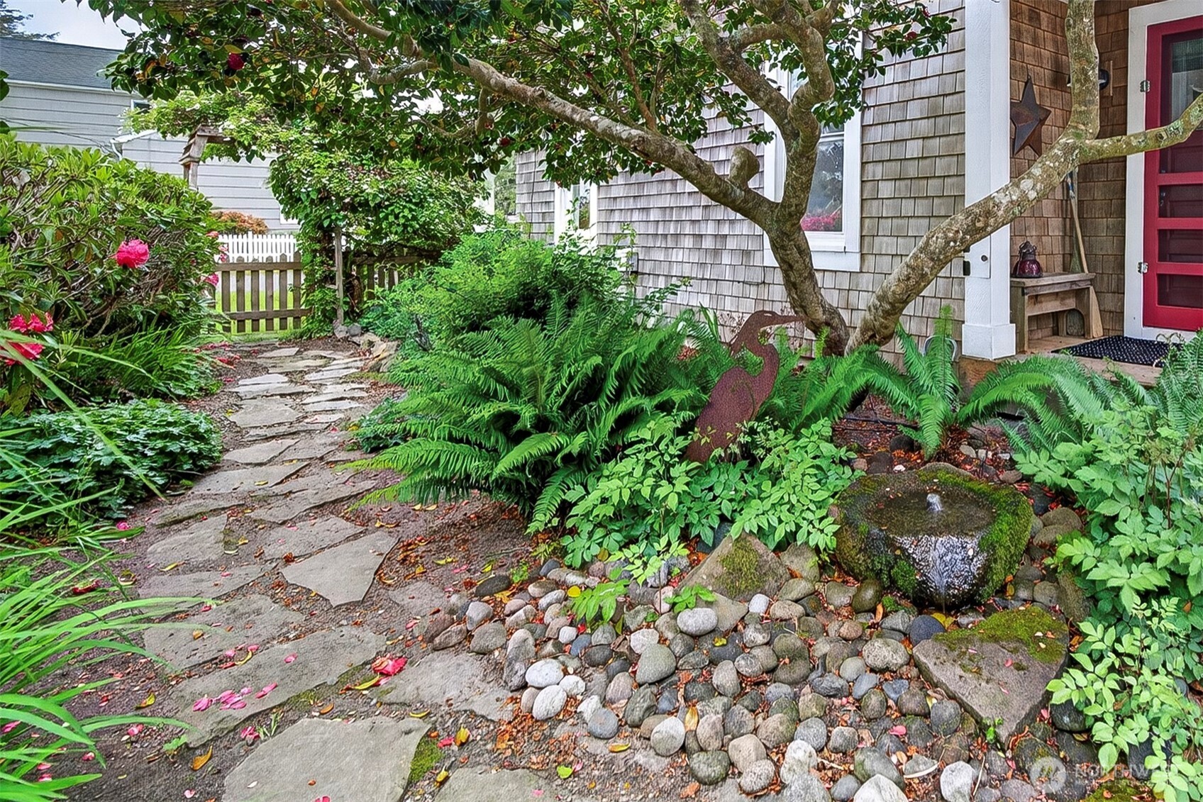 1101 35th Street Property Photo 8