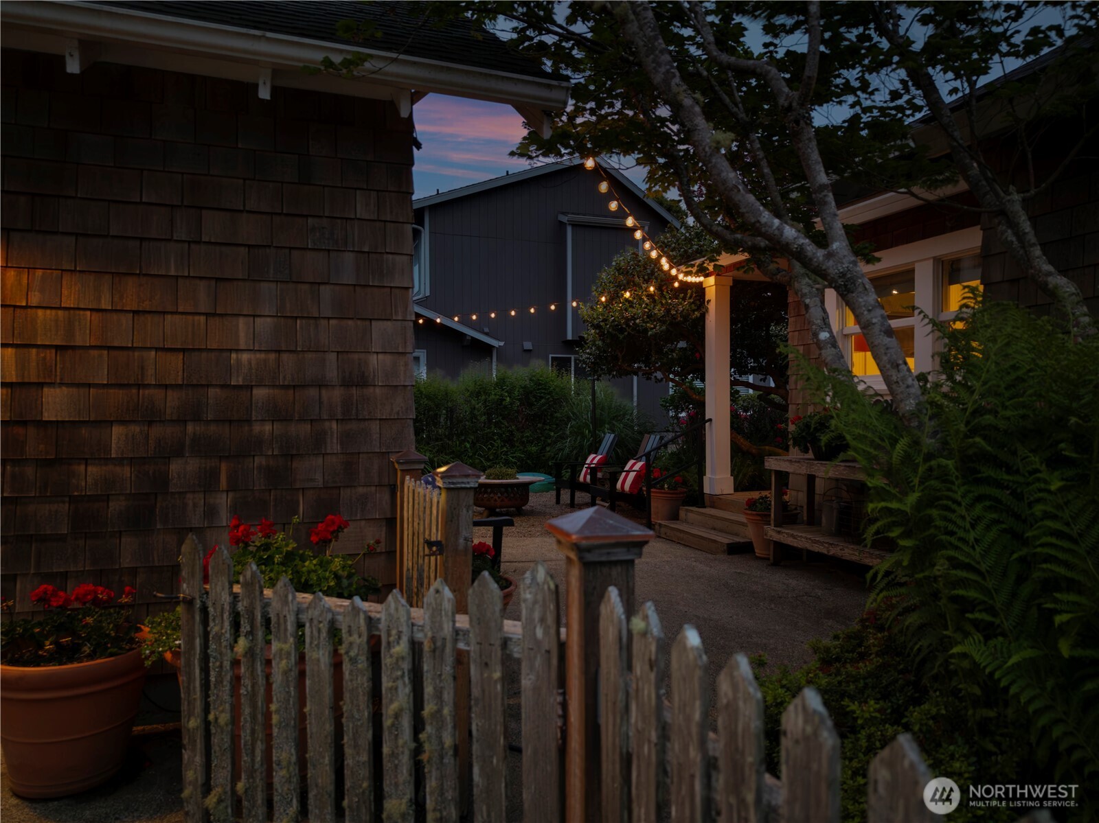 1101 35th Street Property Photo 33