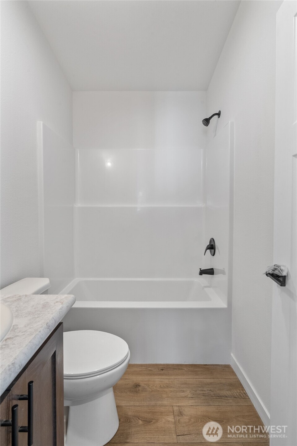 1019 Stanford Drive 69 Property Photo 18