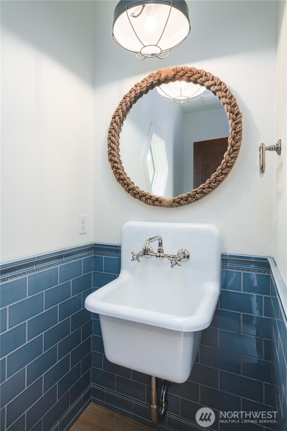 2215 Skyline Way Property Photo 18