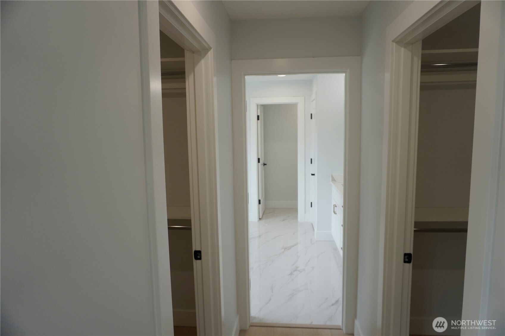 2644 S 146th Street Property Photo 26