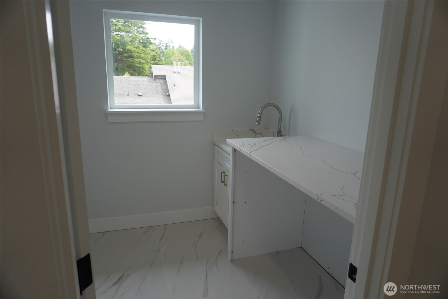2644 S 146th Street Property Photo 33