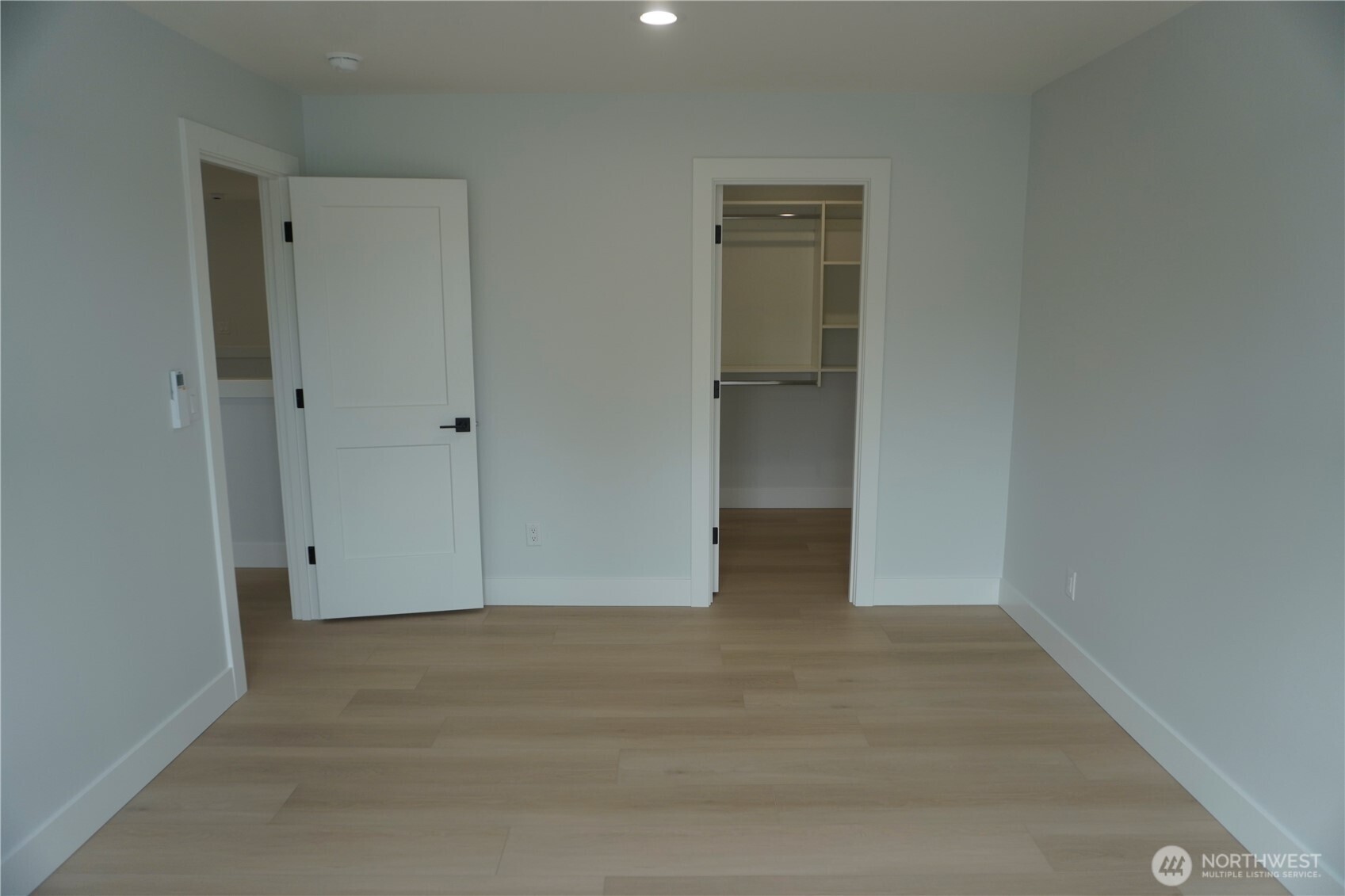 2644 S 146th Street Property Photo 34