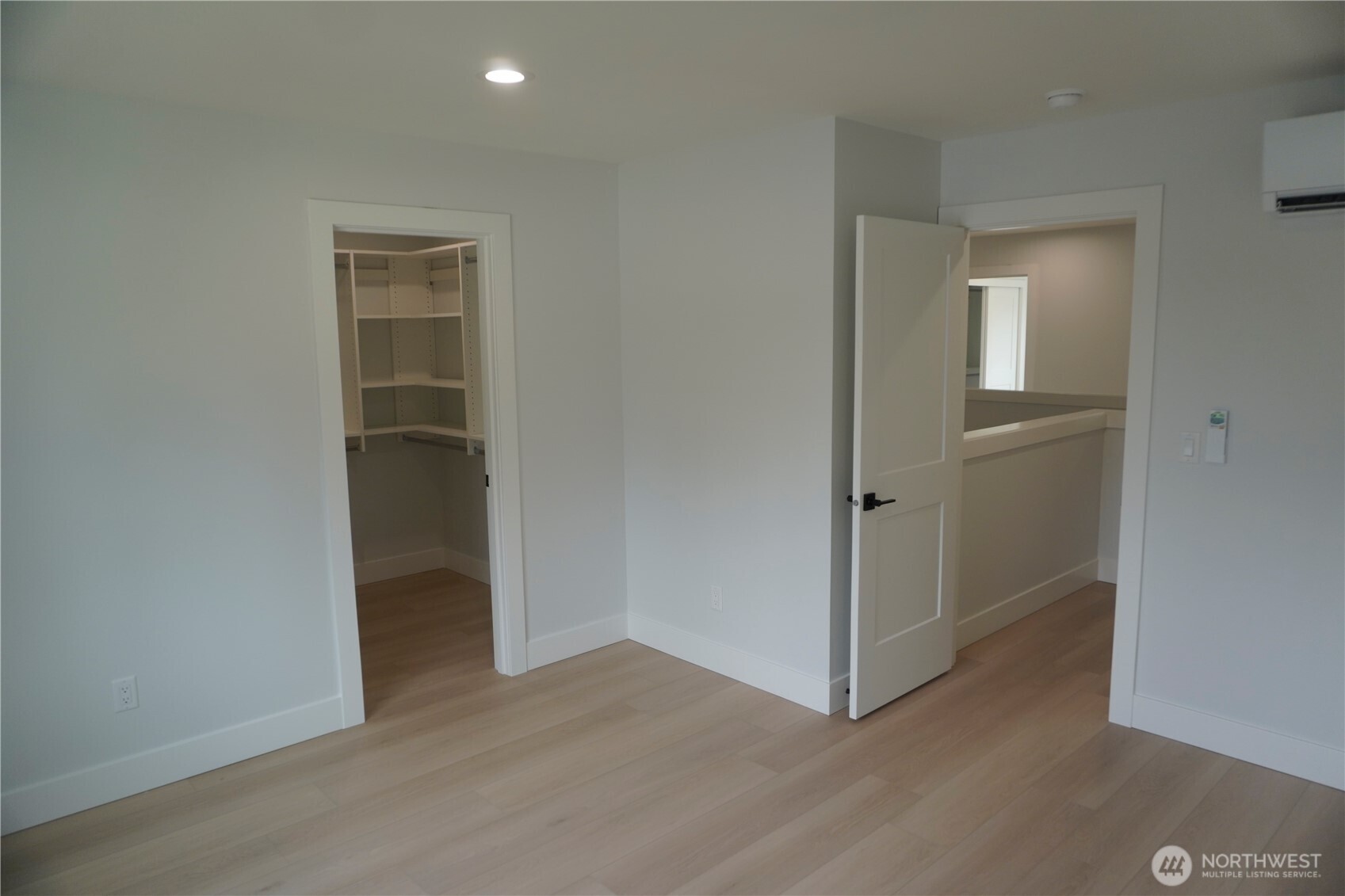 2644 S 146th Street Property Photo 37