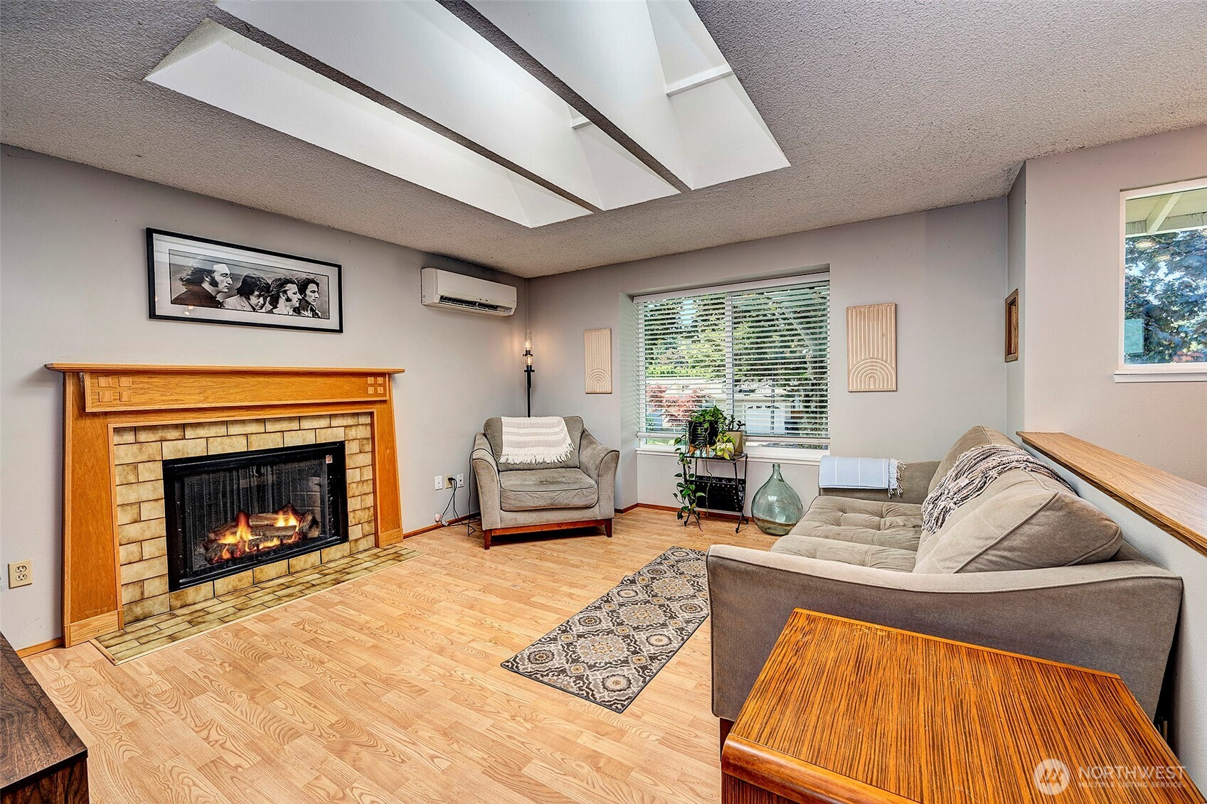 2207 180th Place Property Photo 2