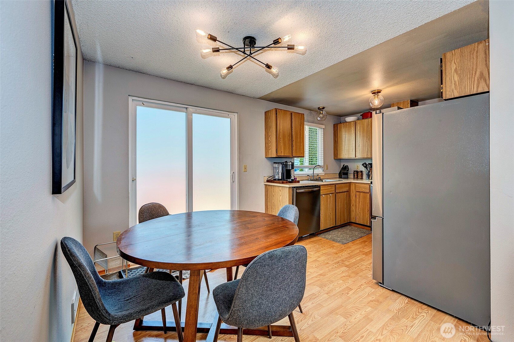 2207 180th Place Property Photo 3