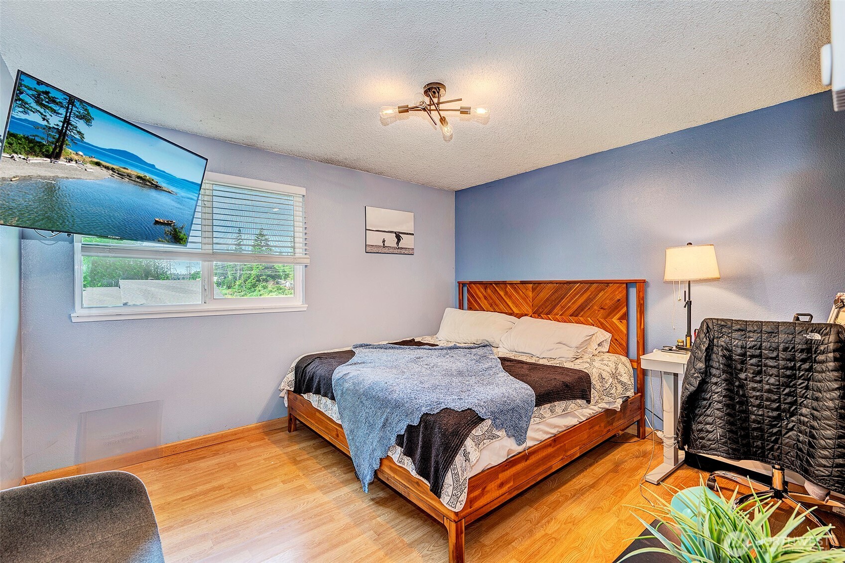 2207 180th Place Property Photo 6