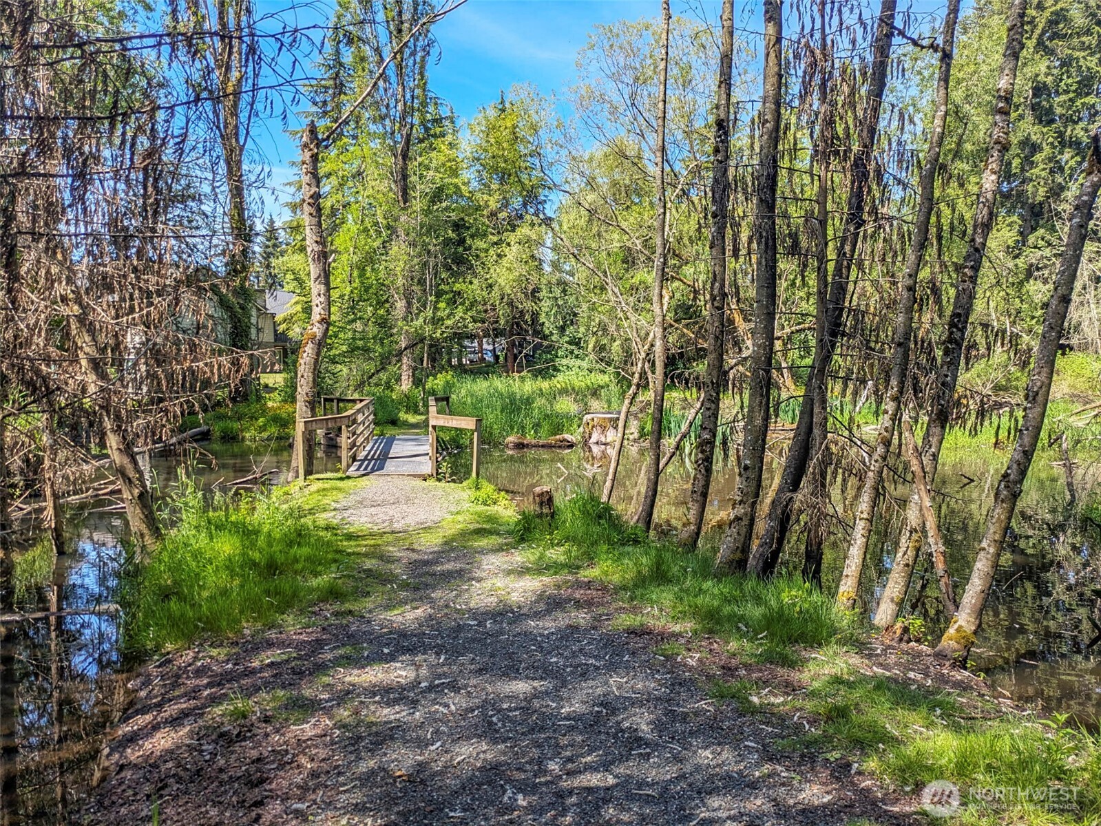 2207 180th Place Property Photo 15