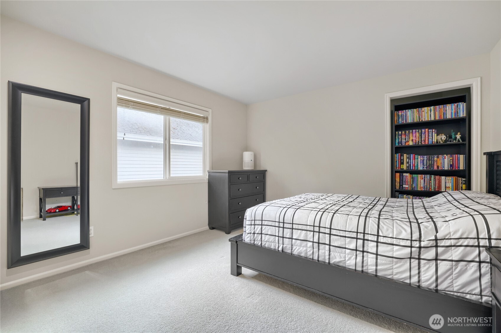 916 275th Place Property Photo 19