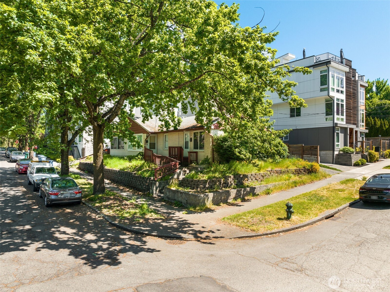 118 27th Avenue Property Photo 5