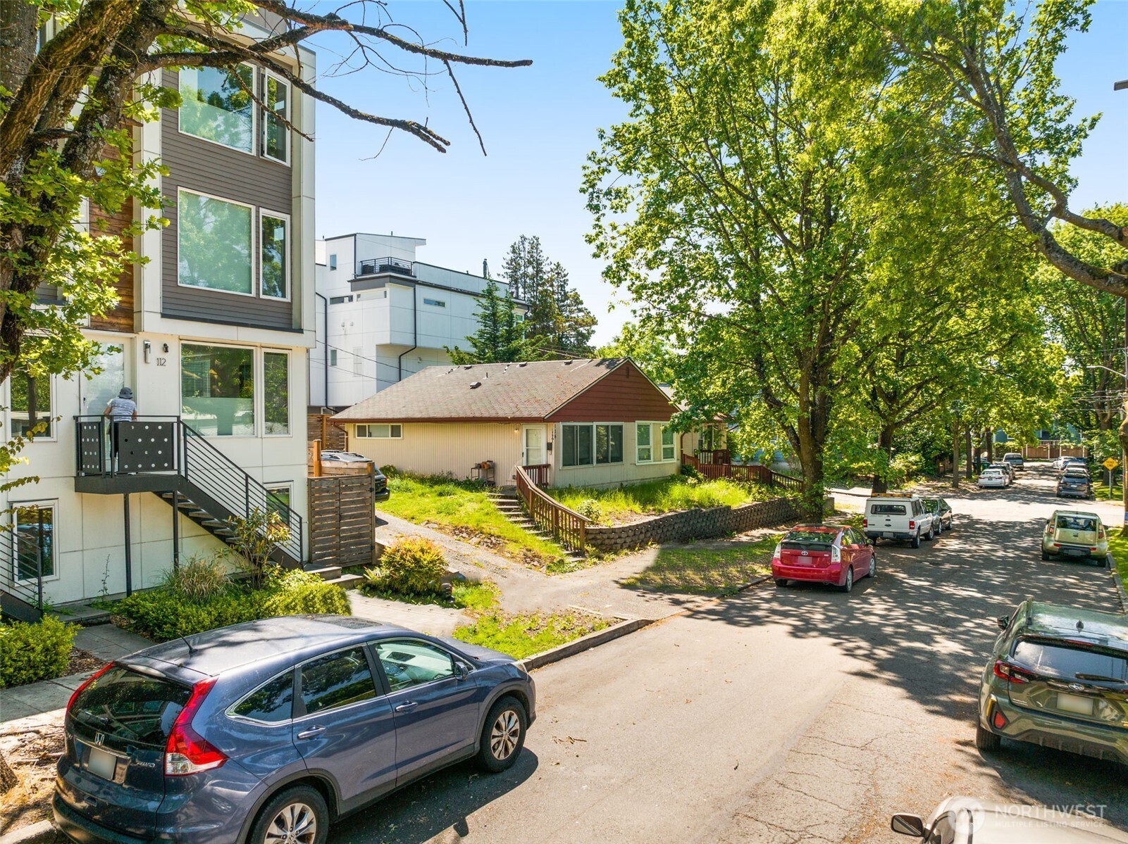 118 27th Avenue Property Photo 6