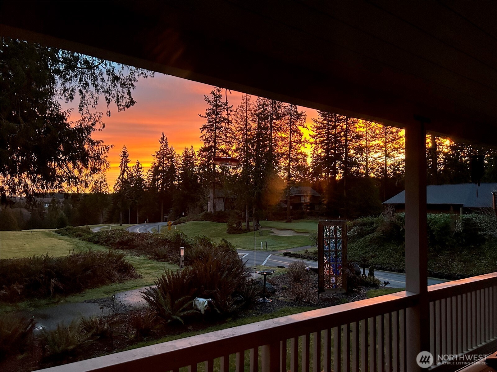 20 Dunsmuir Road Property Photo 2