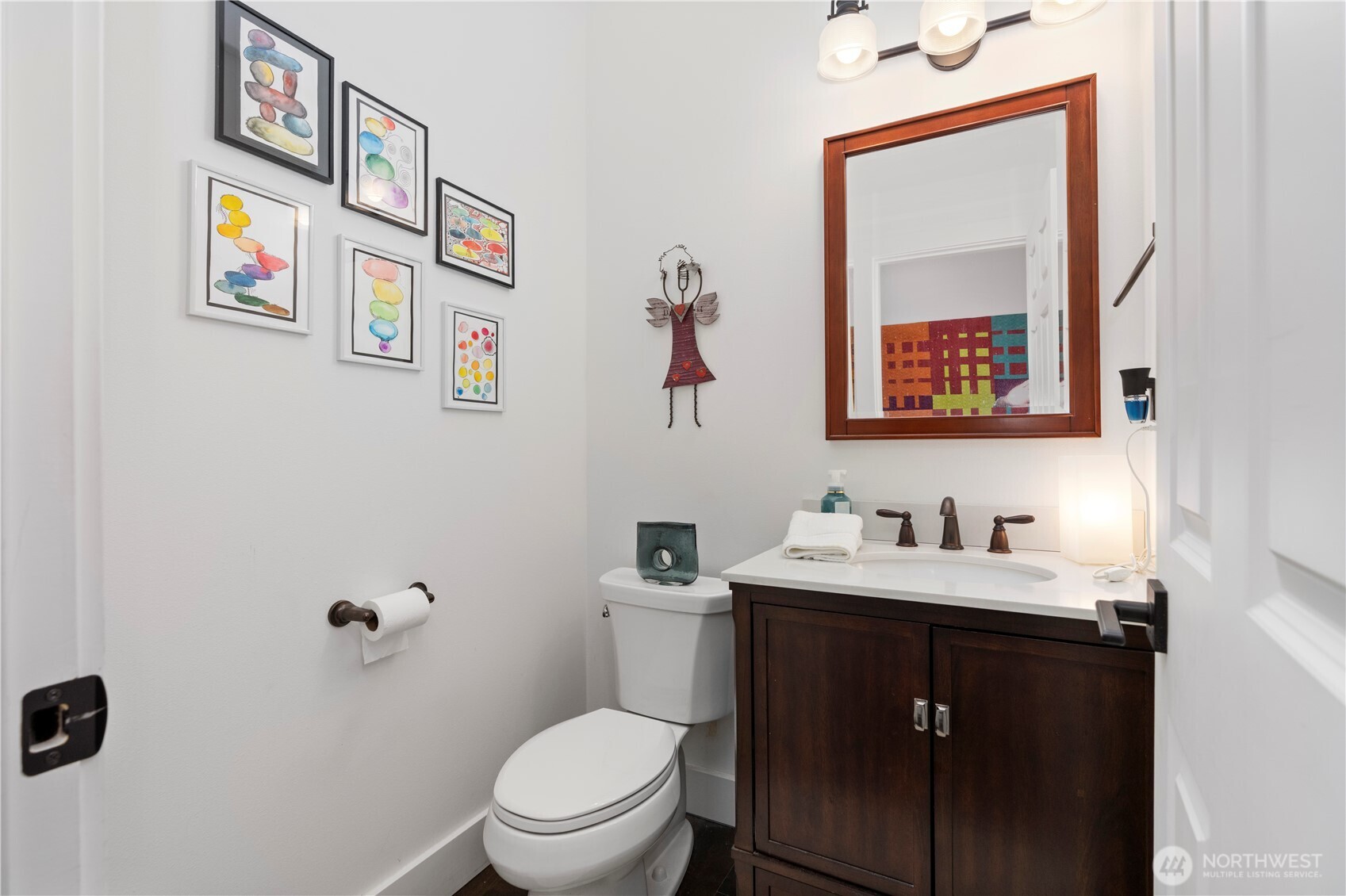 20 Dunsmuir Road Property Photo 22