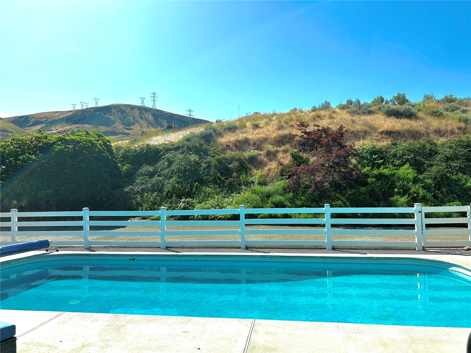 7667 Tarpiscan Road Property Photo 4