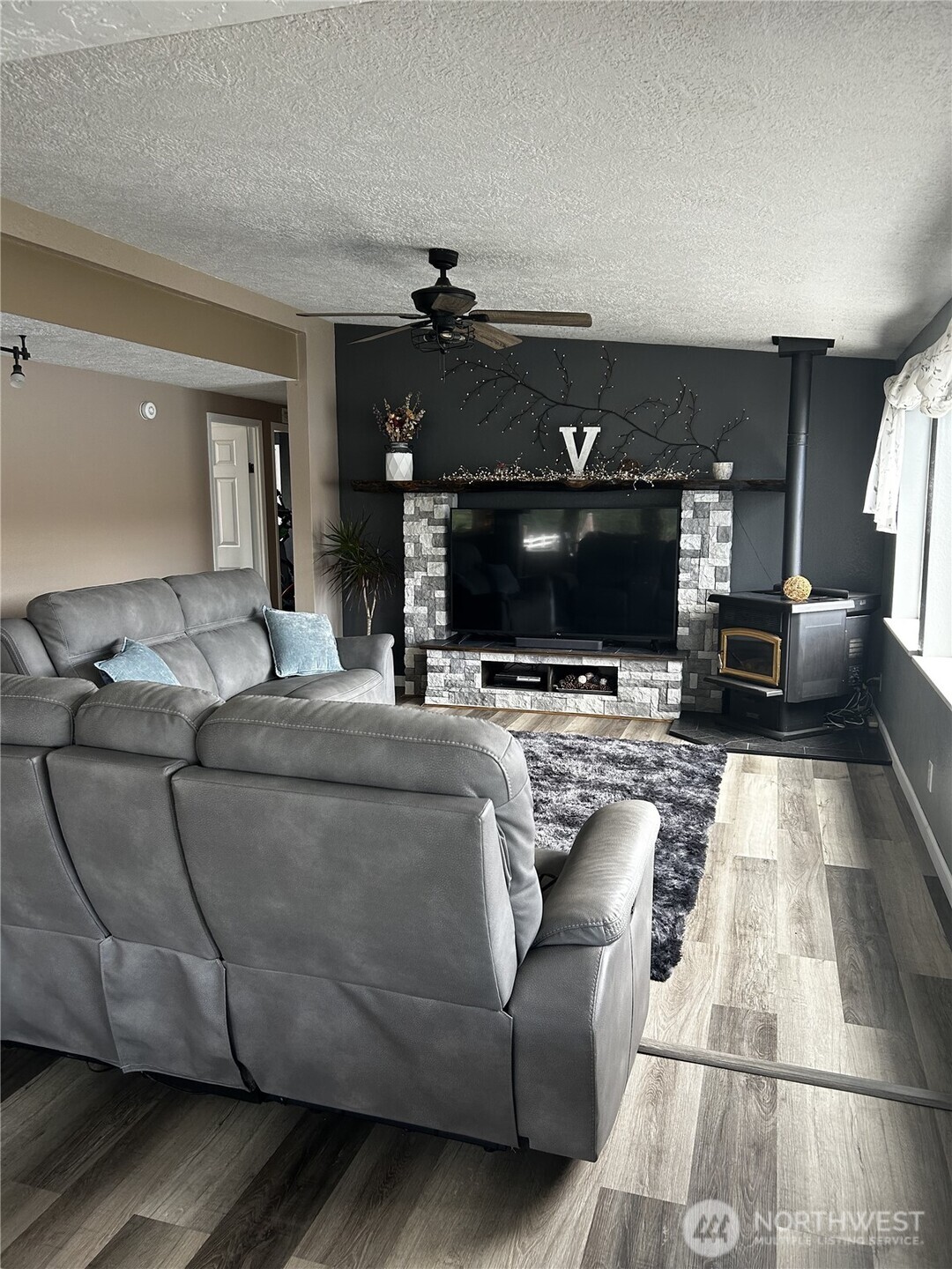 7667 Tarpiscan Road Property Photo 15