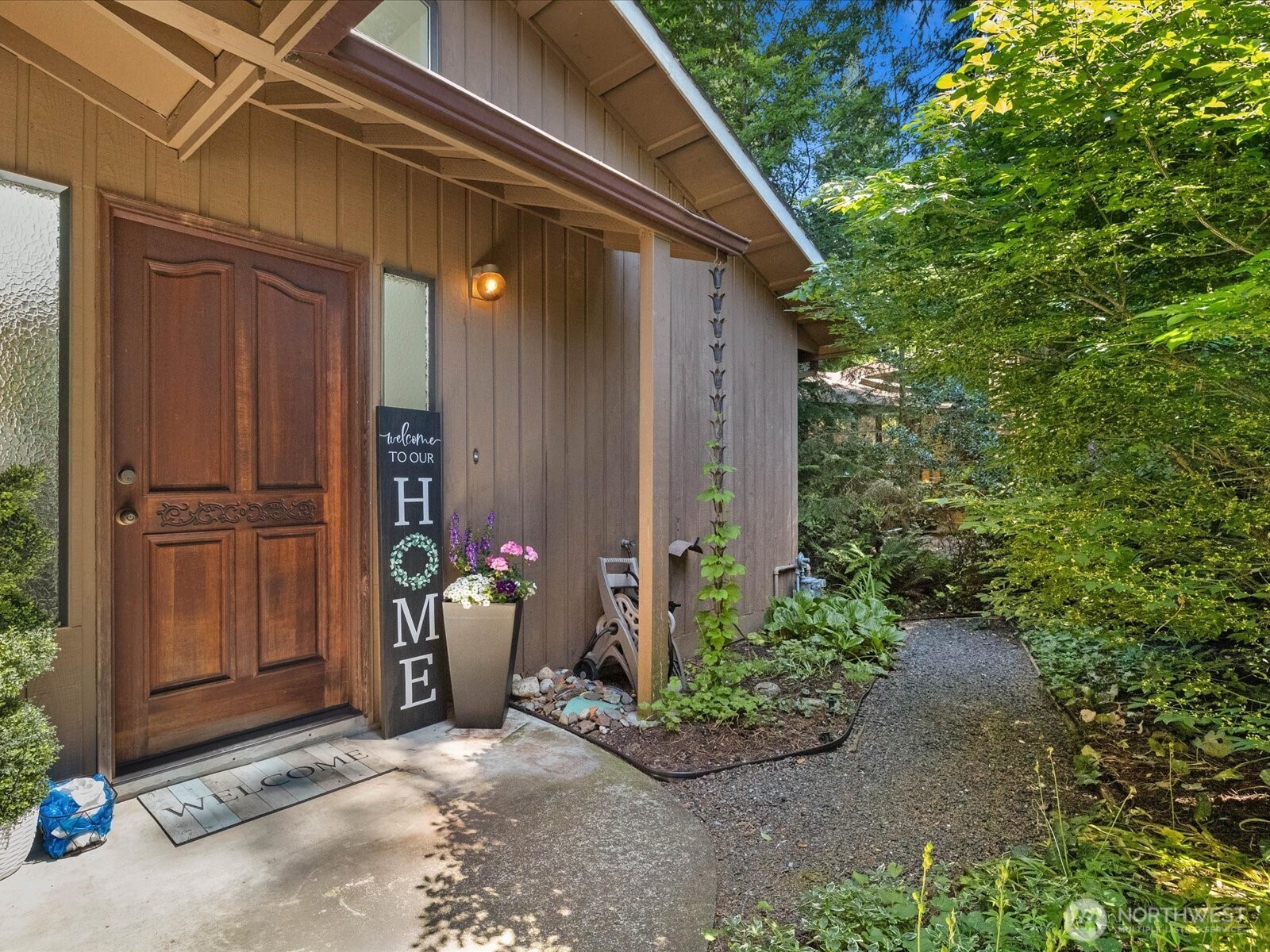 17116 Gravenstein Road Property Photo 1