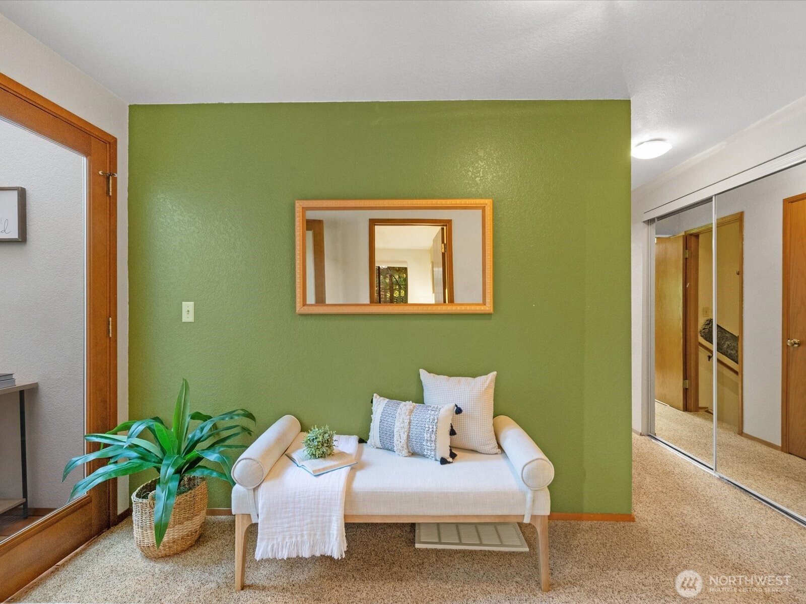 17116 Gravenstein Road Property Photo 3